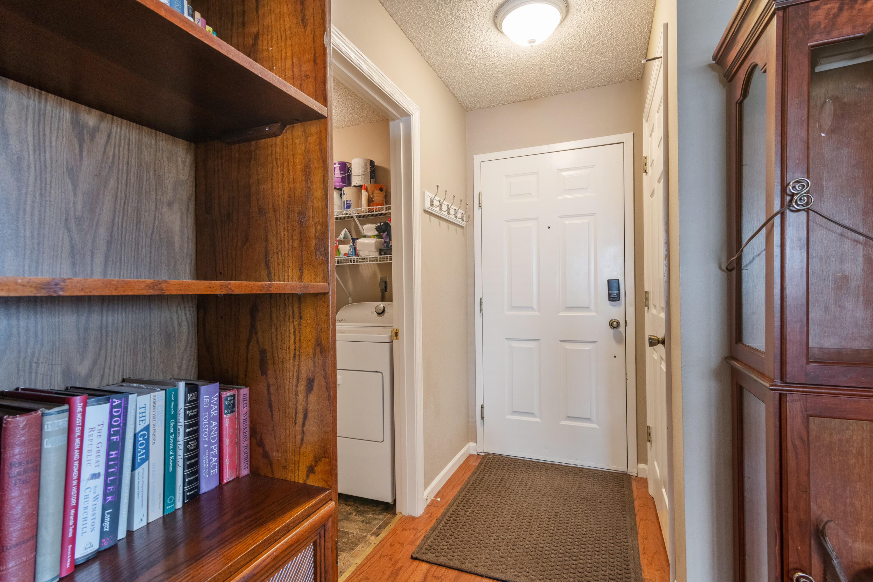 127 Vixen Circle K Property Photo 8