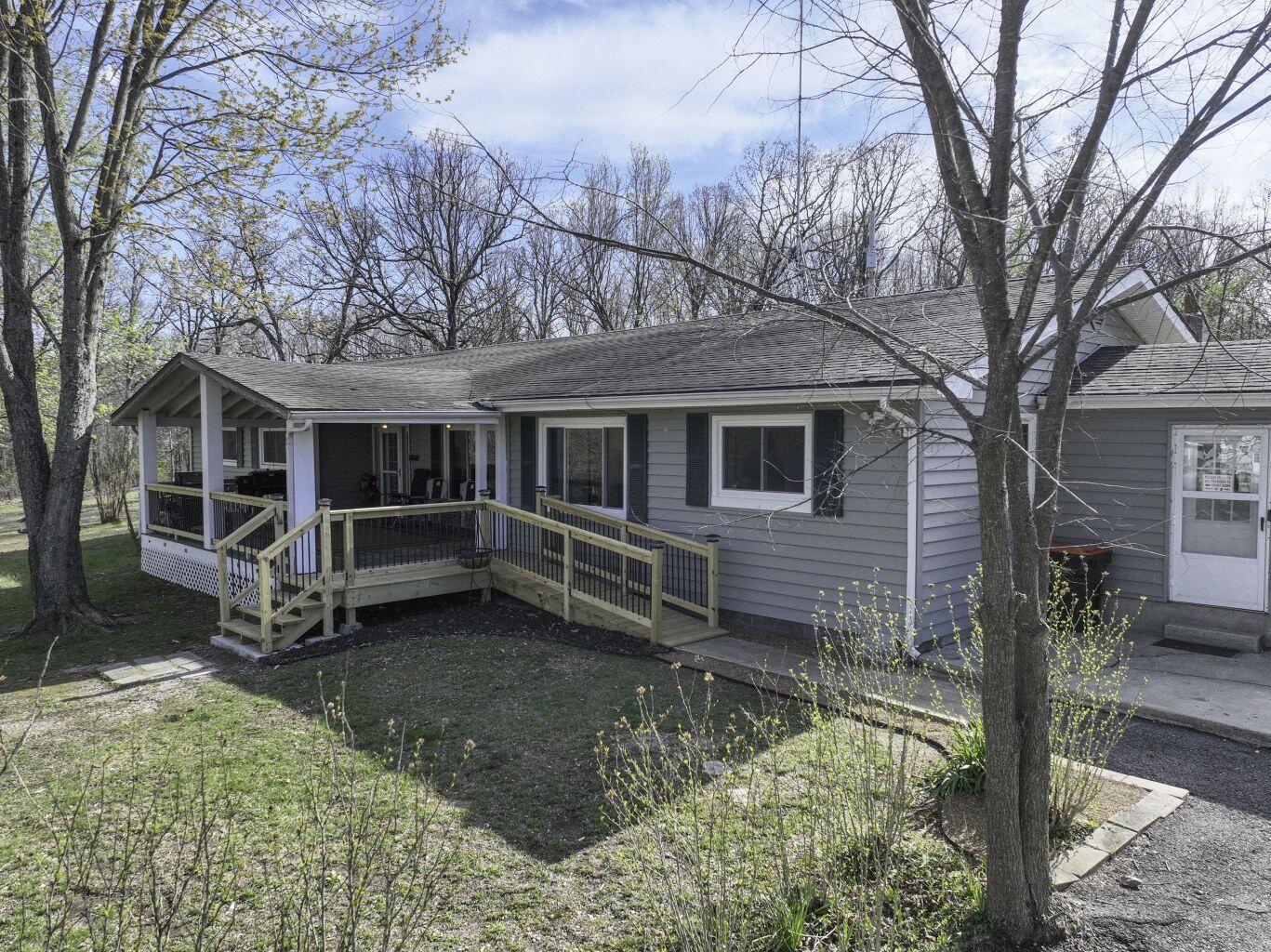 2066 State Highway Jj Property Photo 1