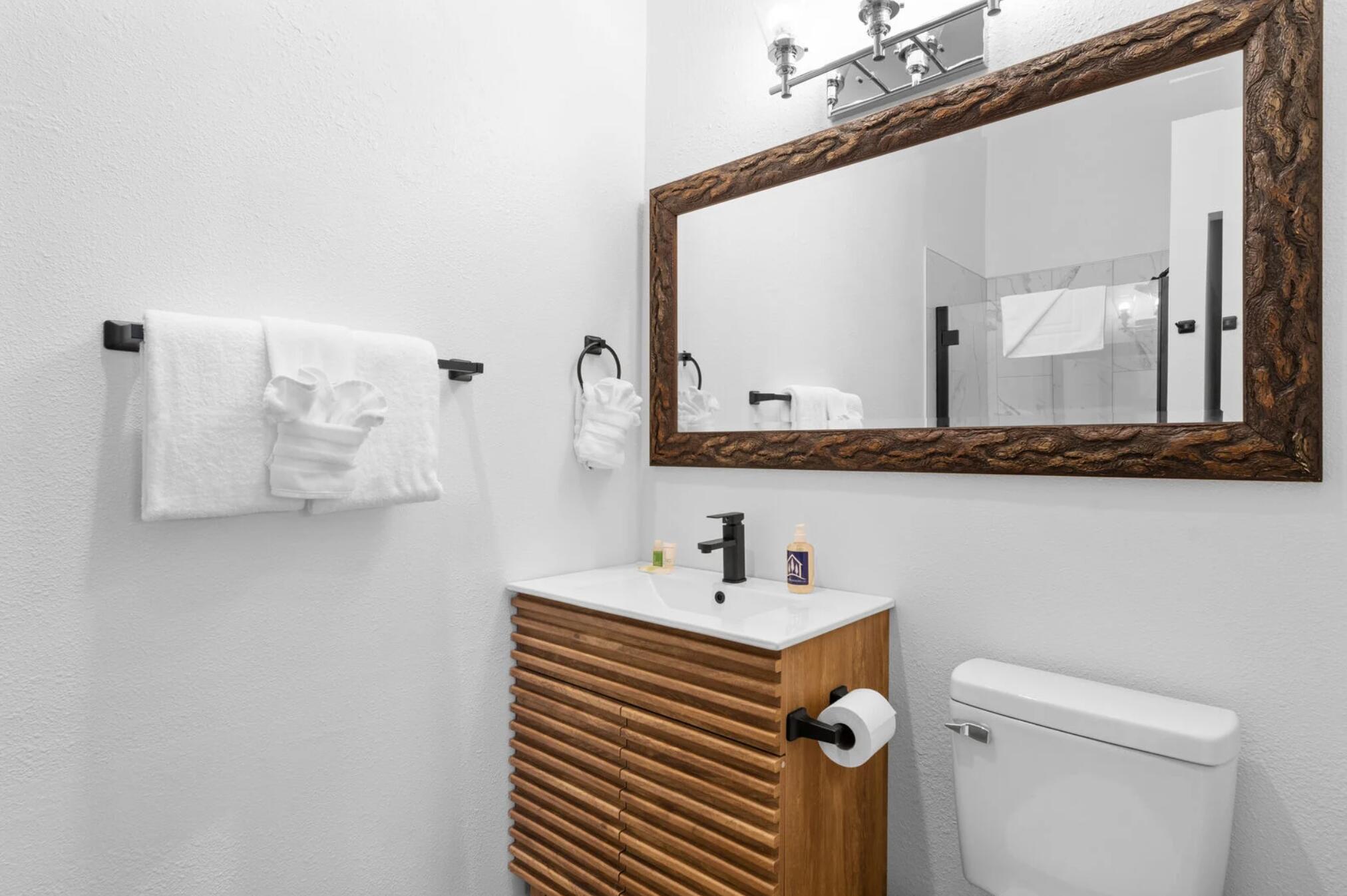 60319892 Property Photo 10