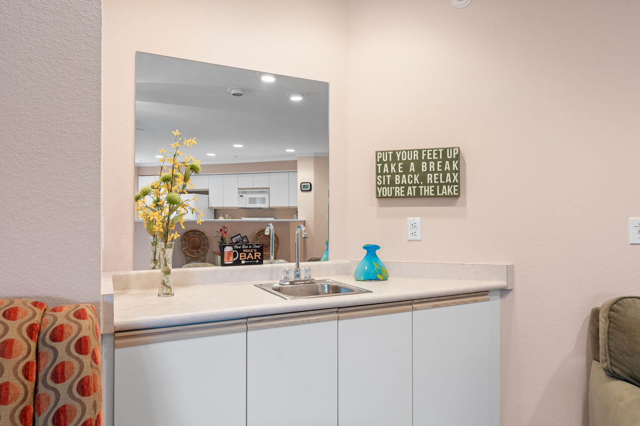 902 Rocky Shore Terrace Property Photo 12