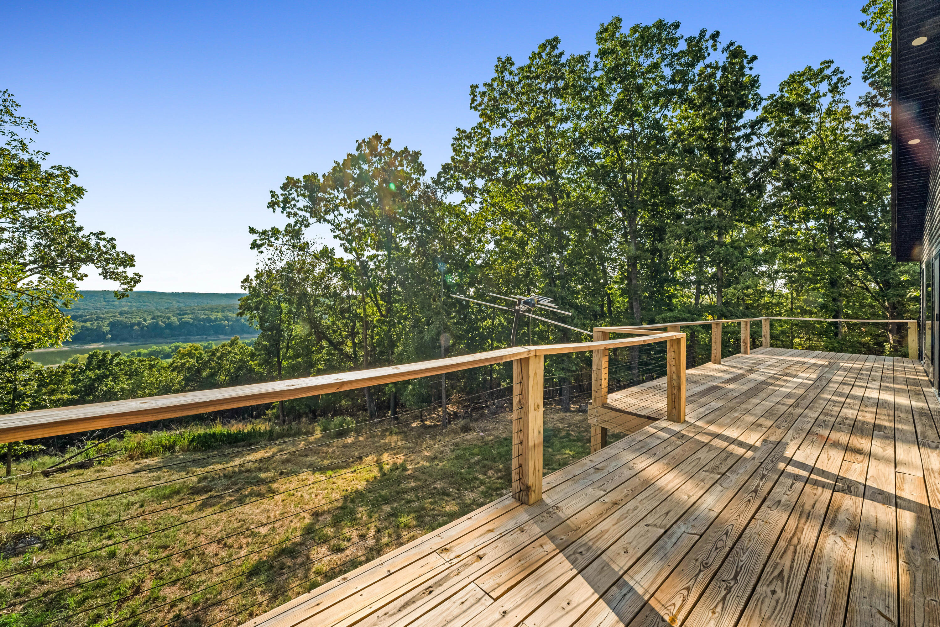 1201 County Road 555b Property Photo 54