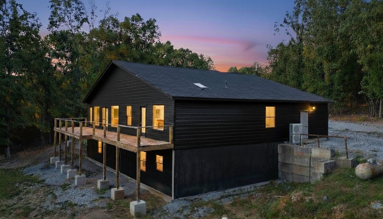 1201 County Road 555b Property Photo 58