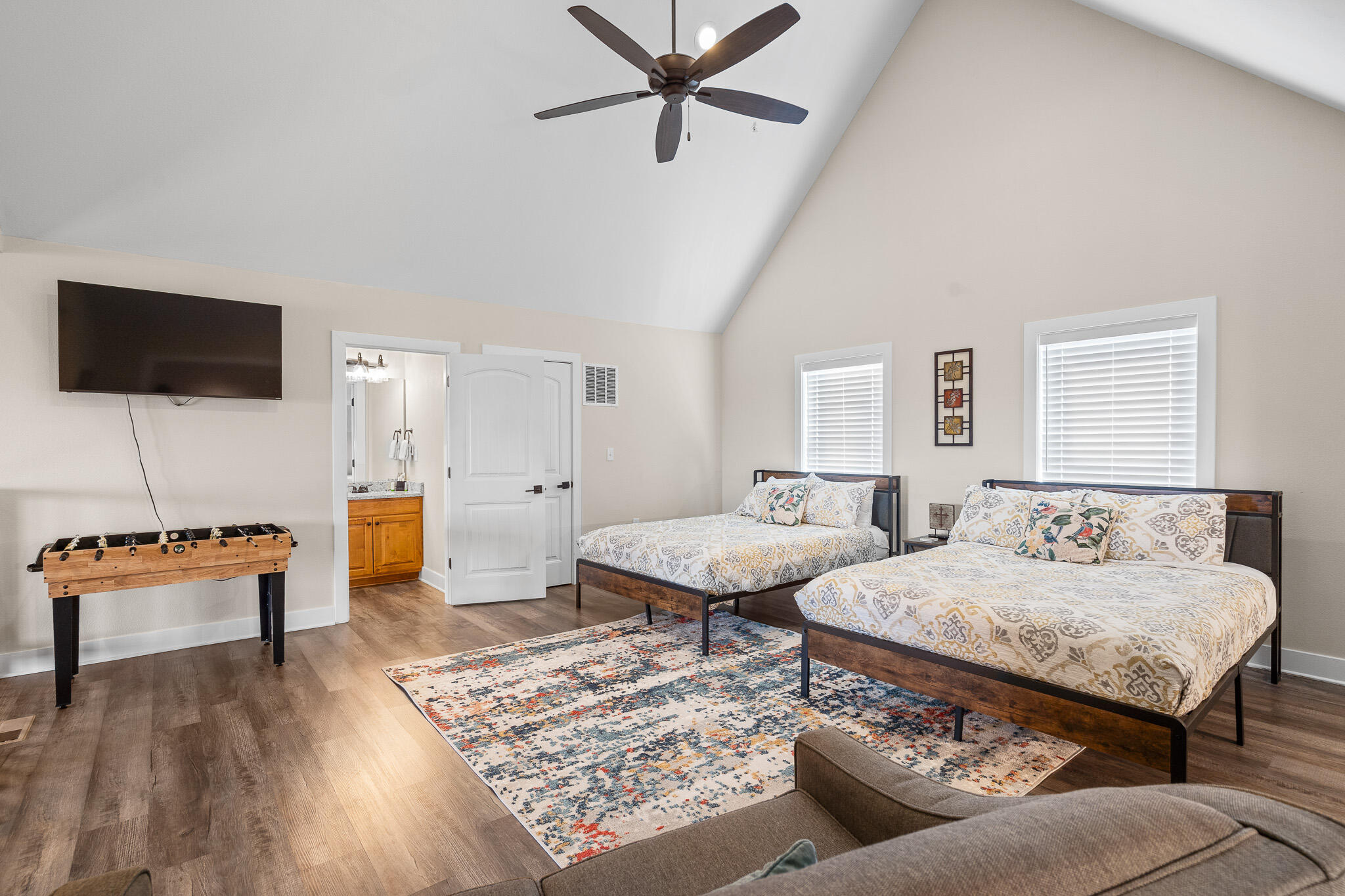 227 Songbird Circle 10 Property Photo 14