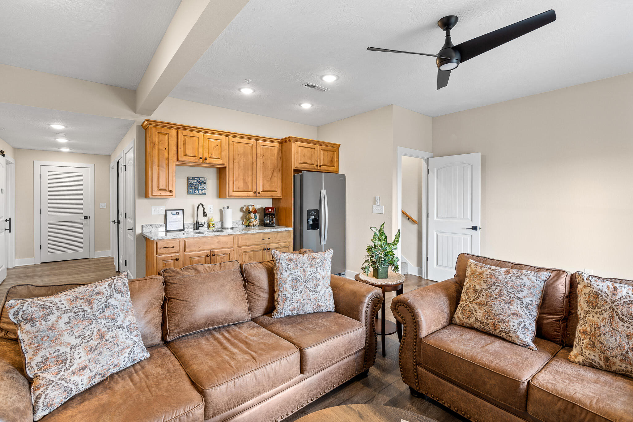 227 Songbird Circle 10 Property Photo 26