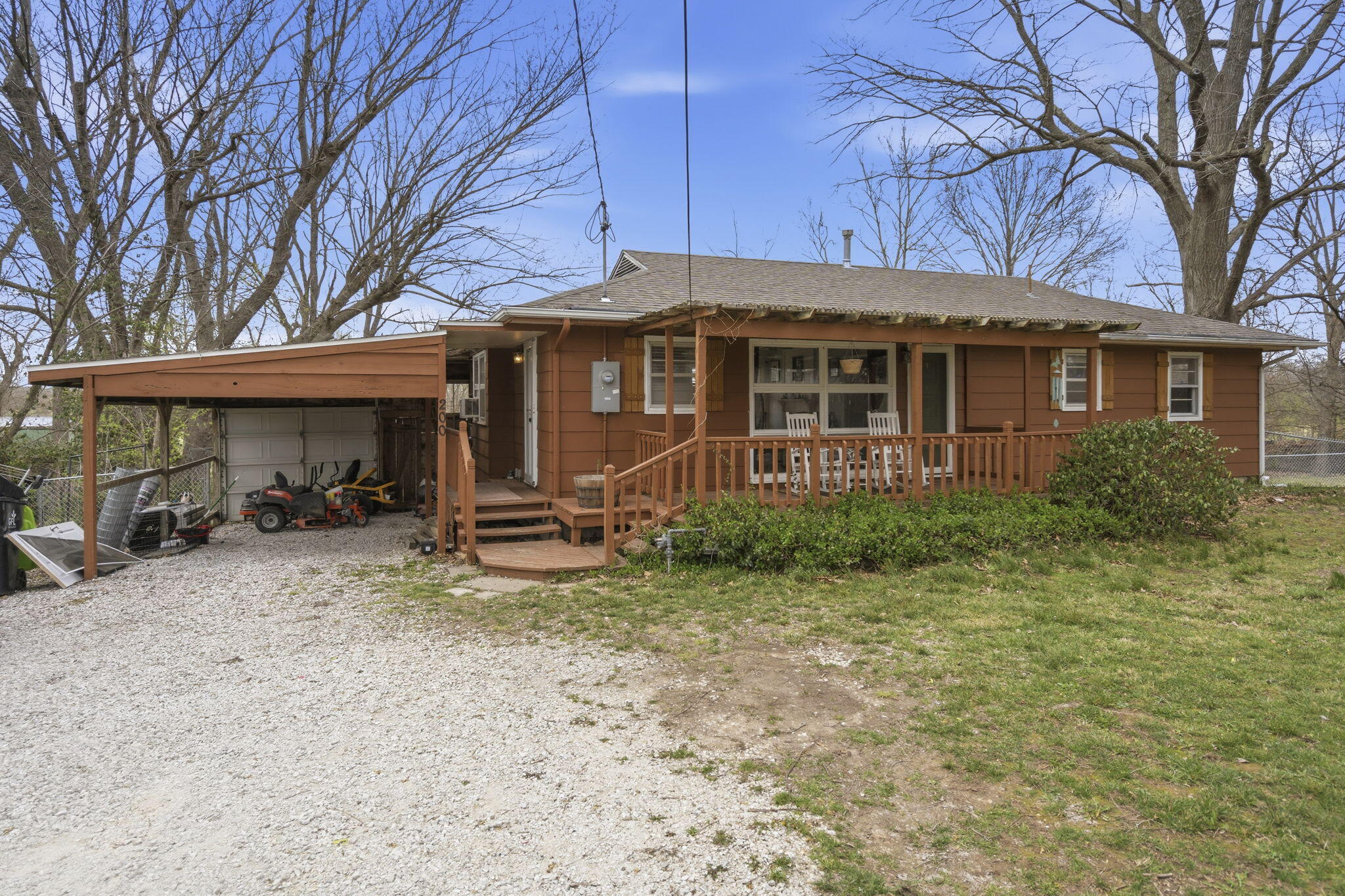 200 North Jefferson Property Photo 2