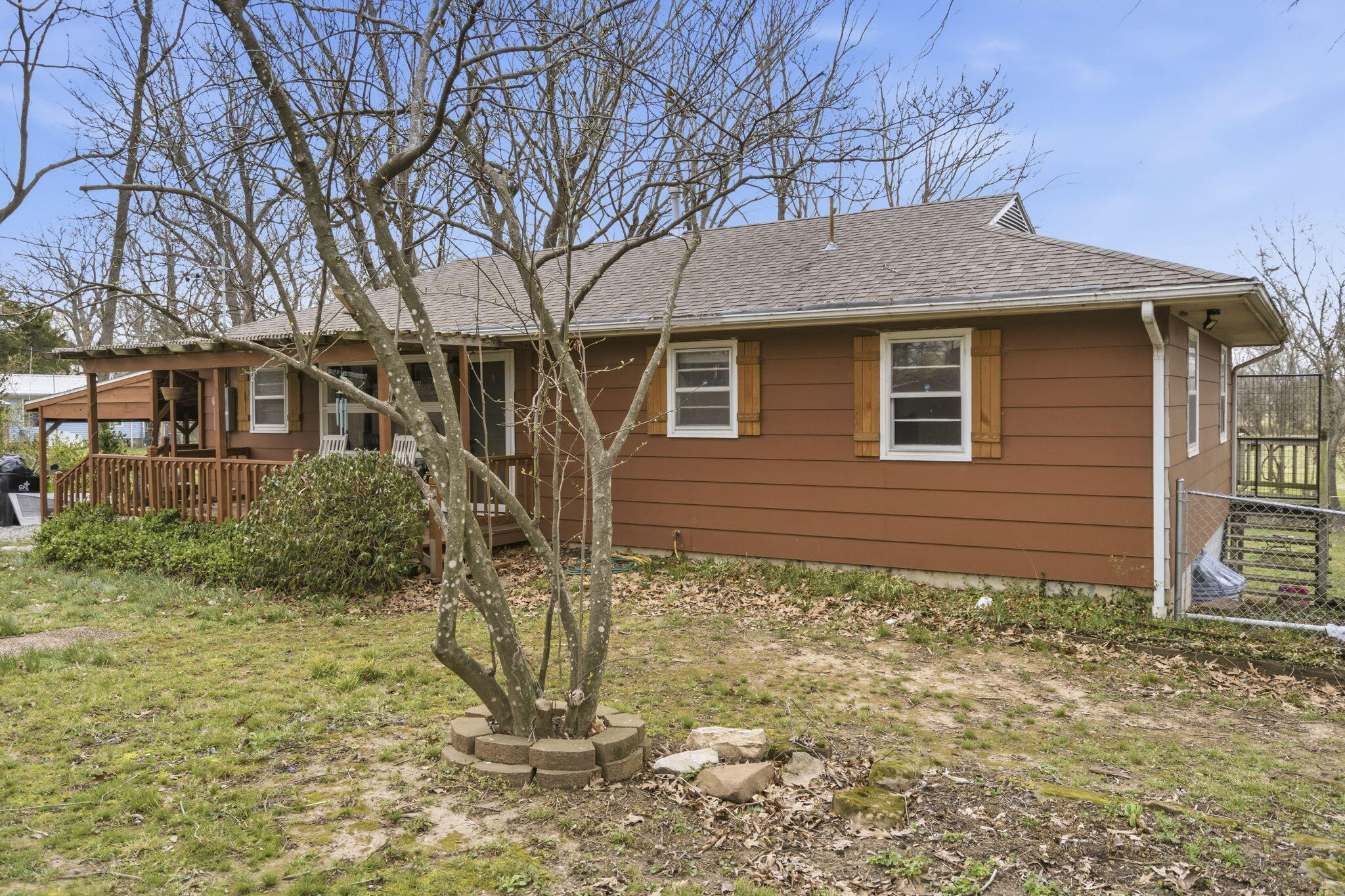 200 North Jefferson Property Photo 3
