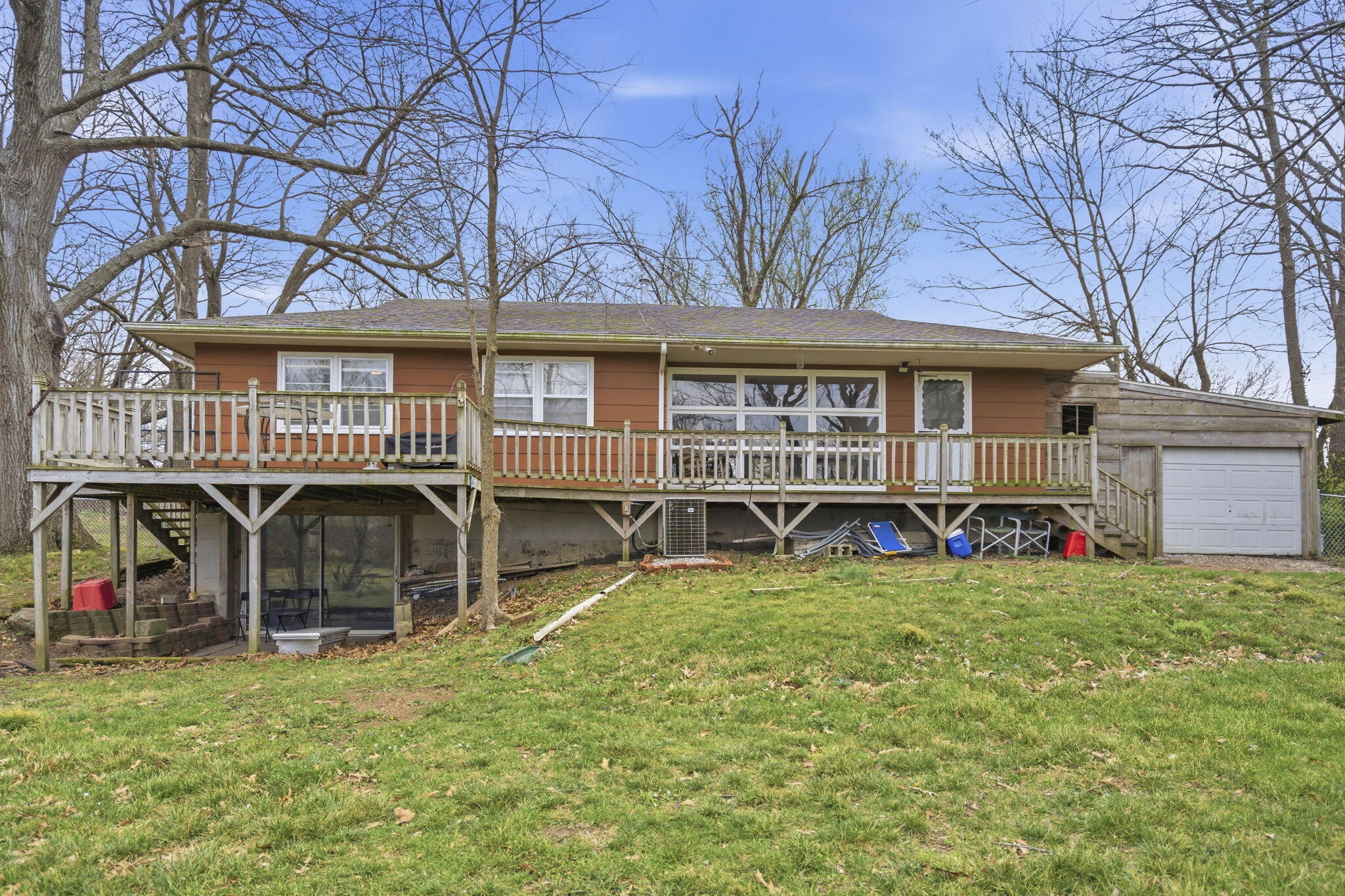 200 North Jefferson Property Photo 27