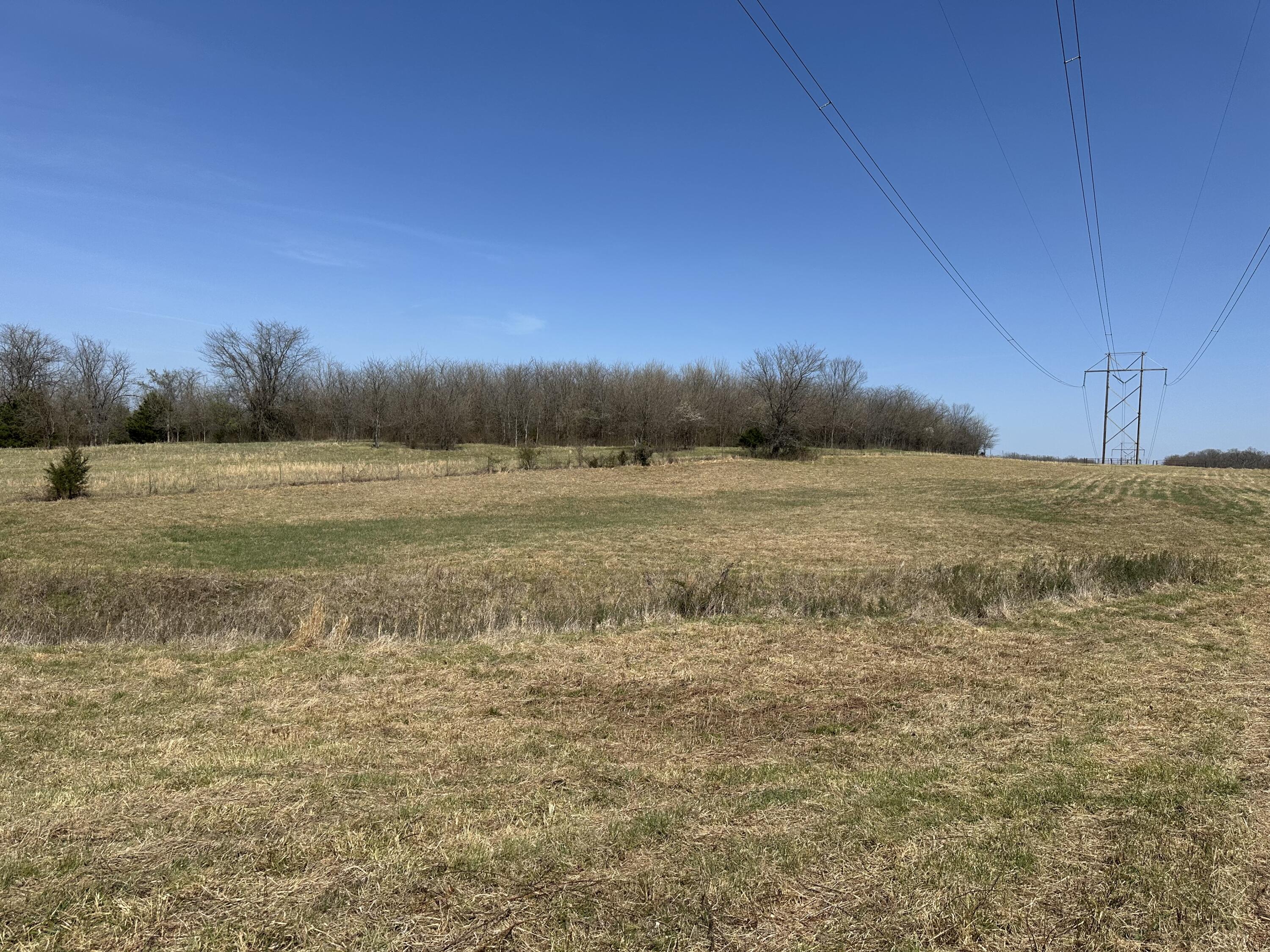 000 Westwind Road Property Photo 7