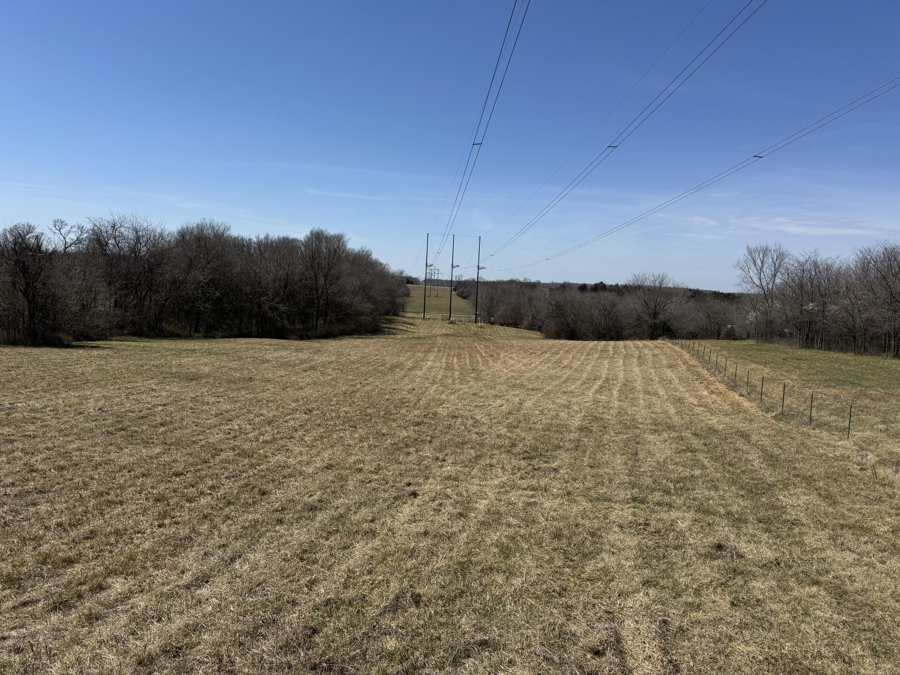 000 Westwind Road Property Photo 13