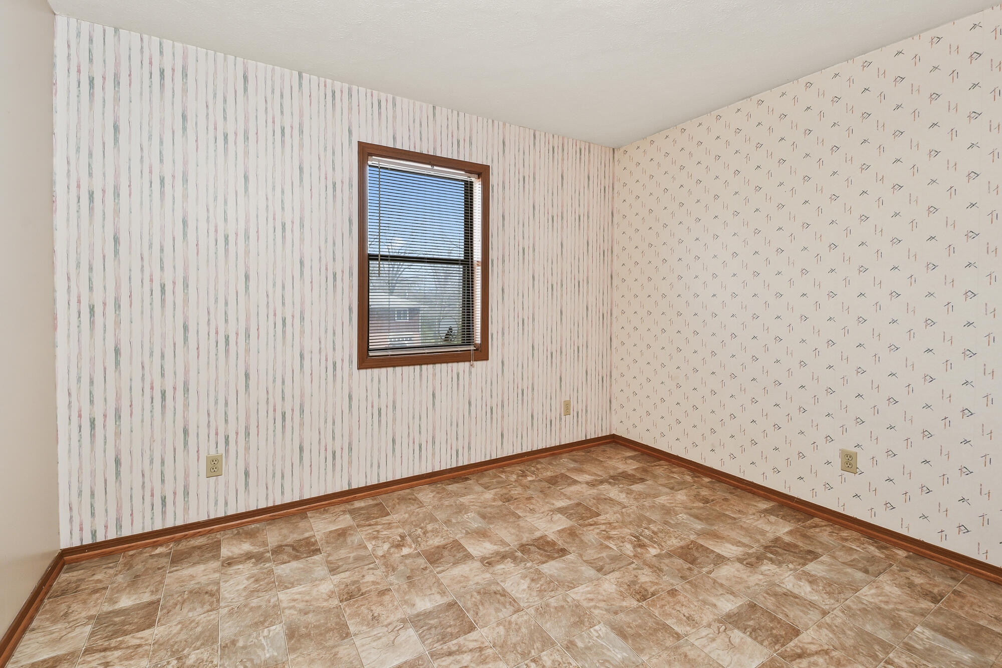 1650 Miller Drive Property Photo 20