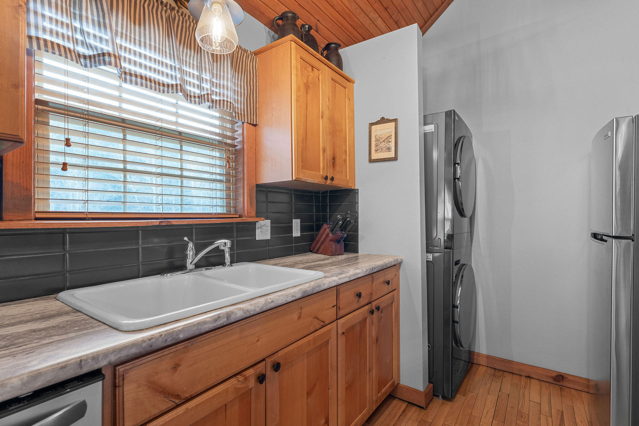 28 Stepping Stone Way Property Photo 16