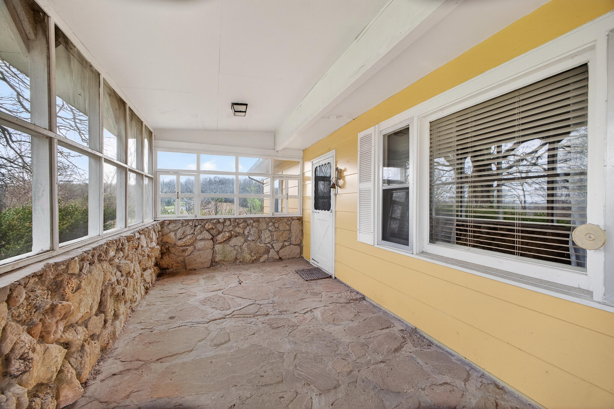 30050 State Highway T Property Photo 18