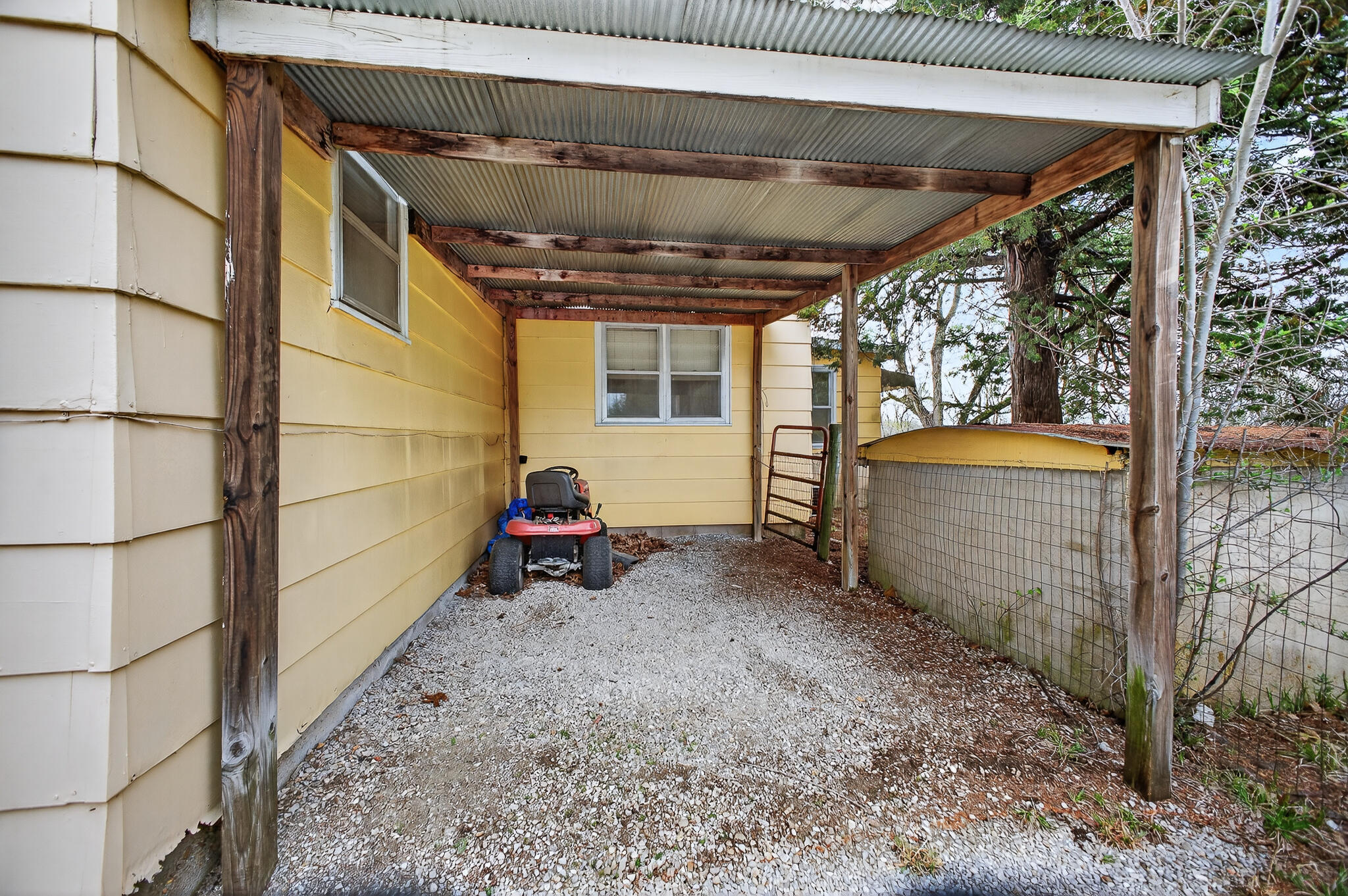 30050 State Highway T Property Photo 22