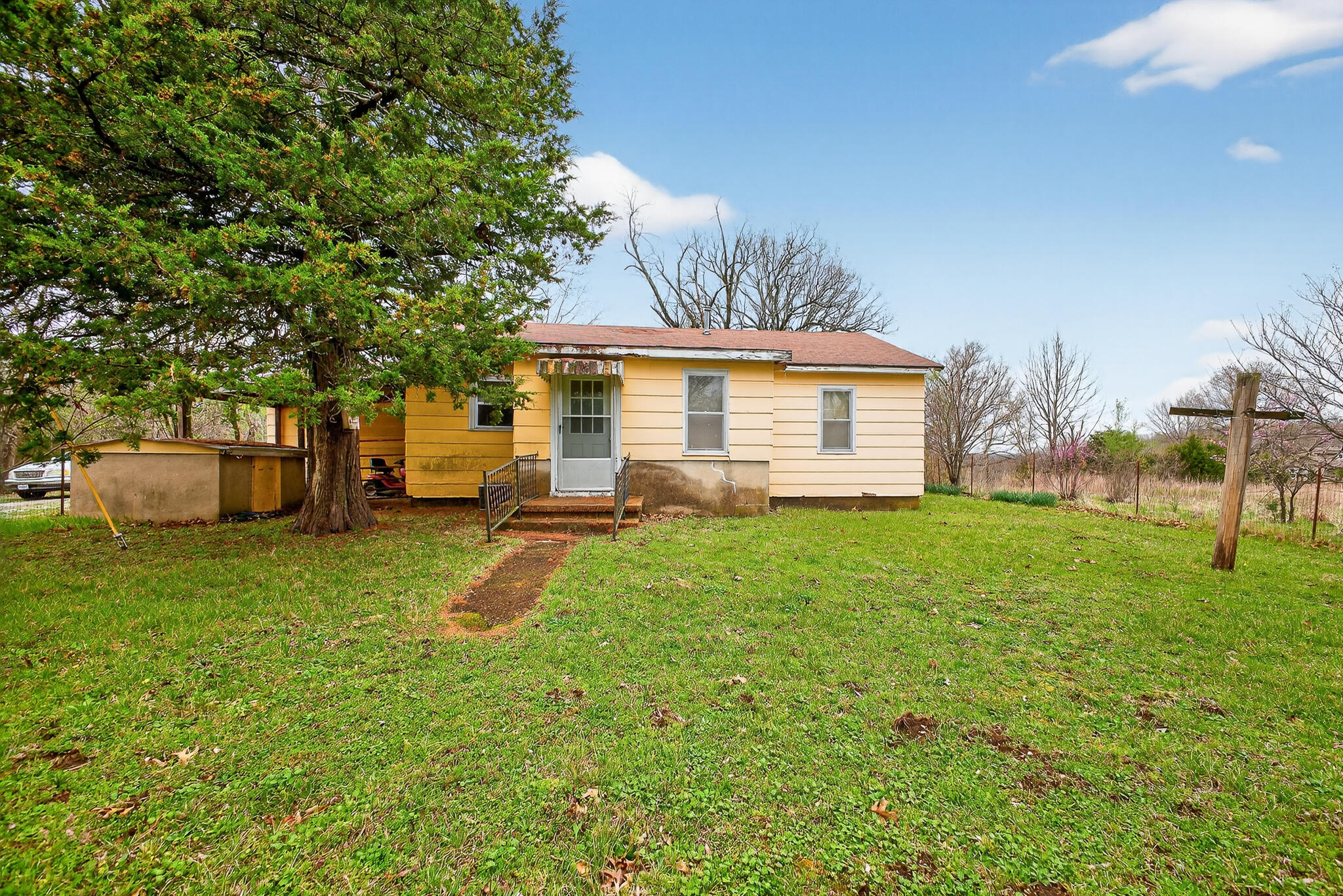 30050 State Highway T Property Photo 34