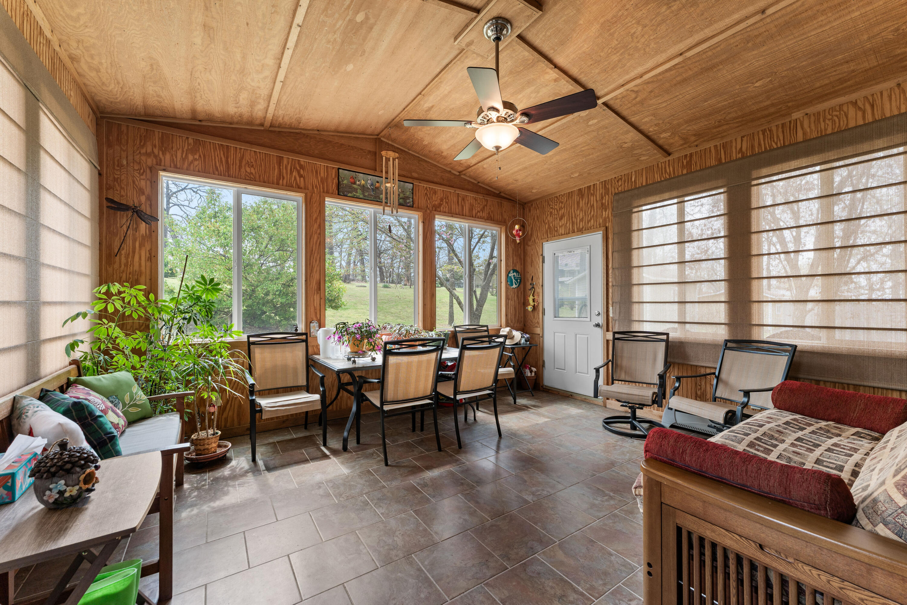 25540 Fox Woods Circle Property Photo 15