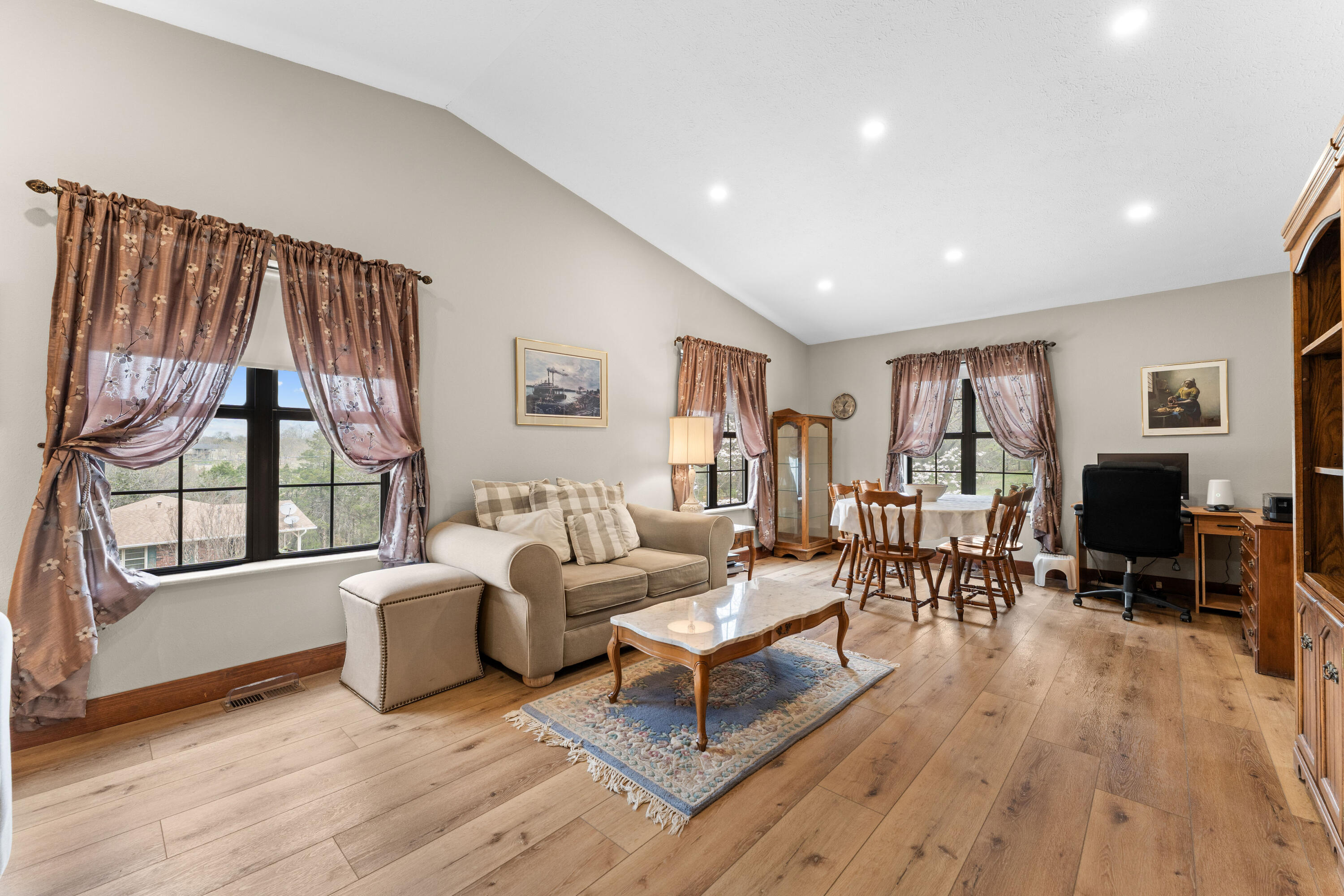 25540 Fox Woods Circle Property Photo 16