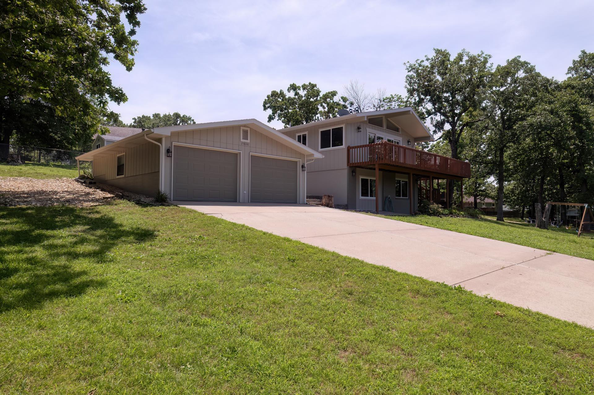 25630 Foxwood Circle Property Photo 5