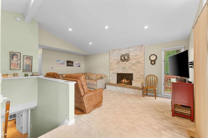 25630 Foxwood Circle Property Photo 11