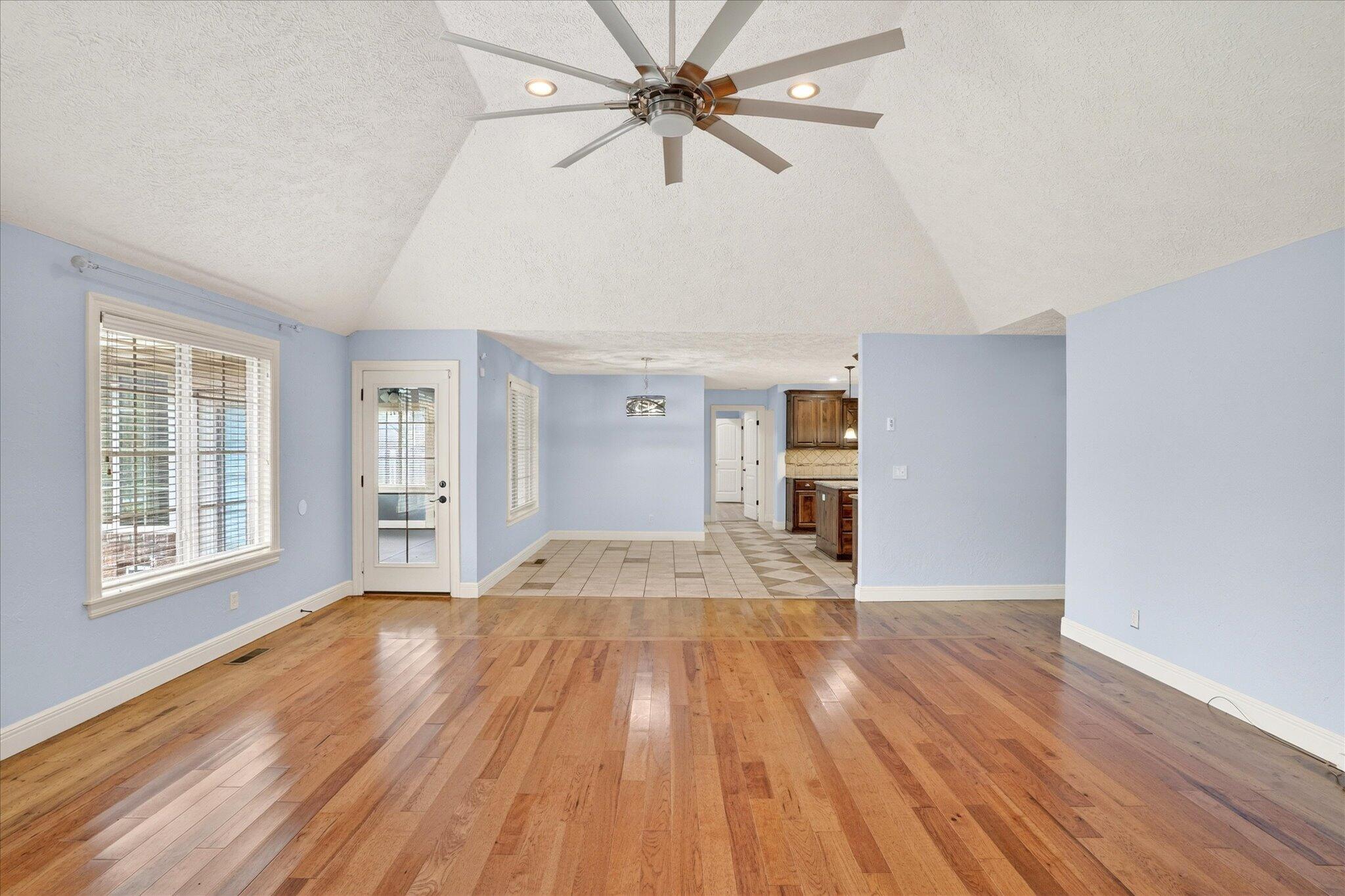 3245 West Brett Drive Property Photo 10