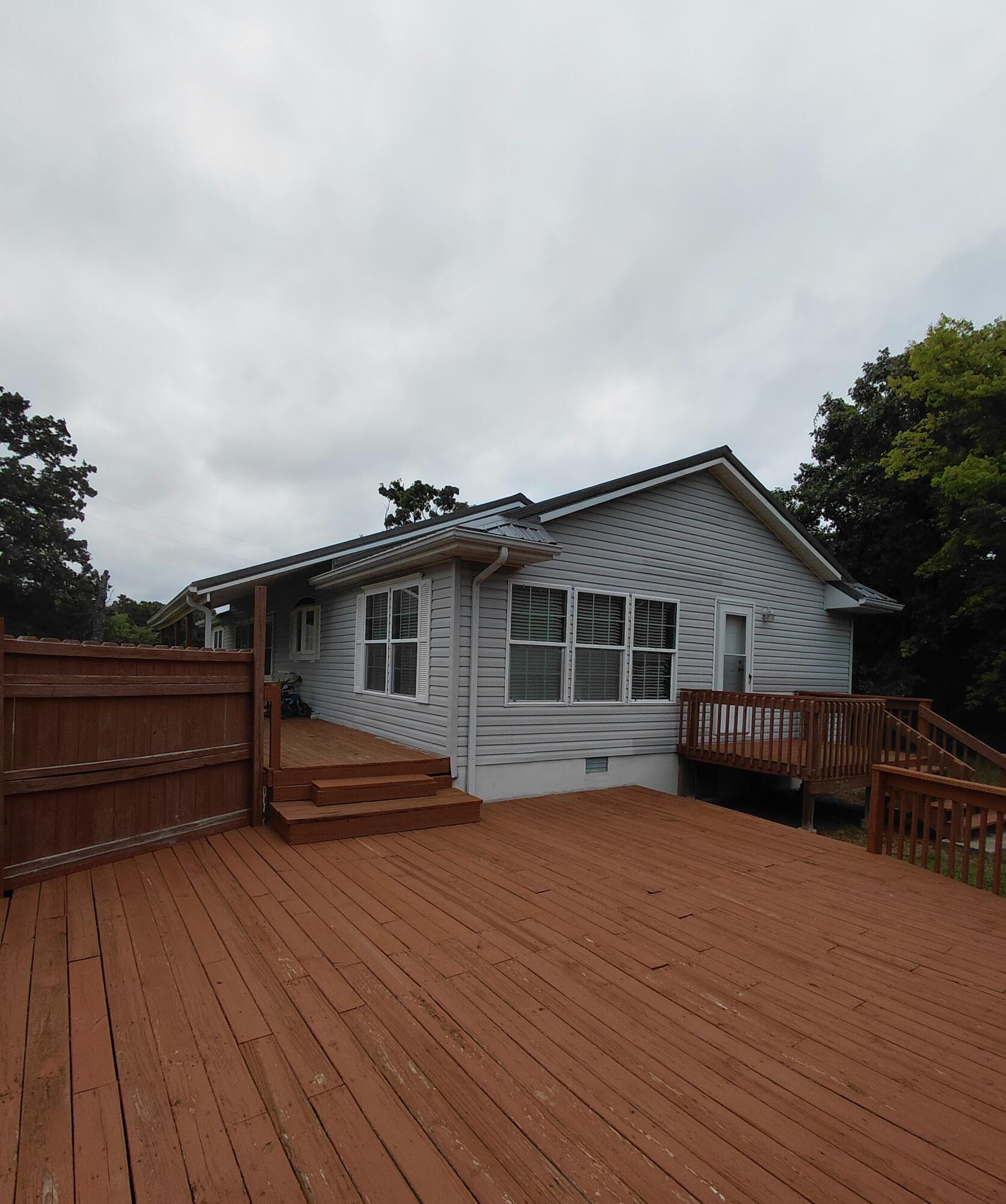 1240 State Road N Property Photo 2