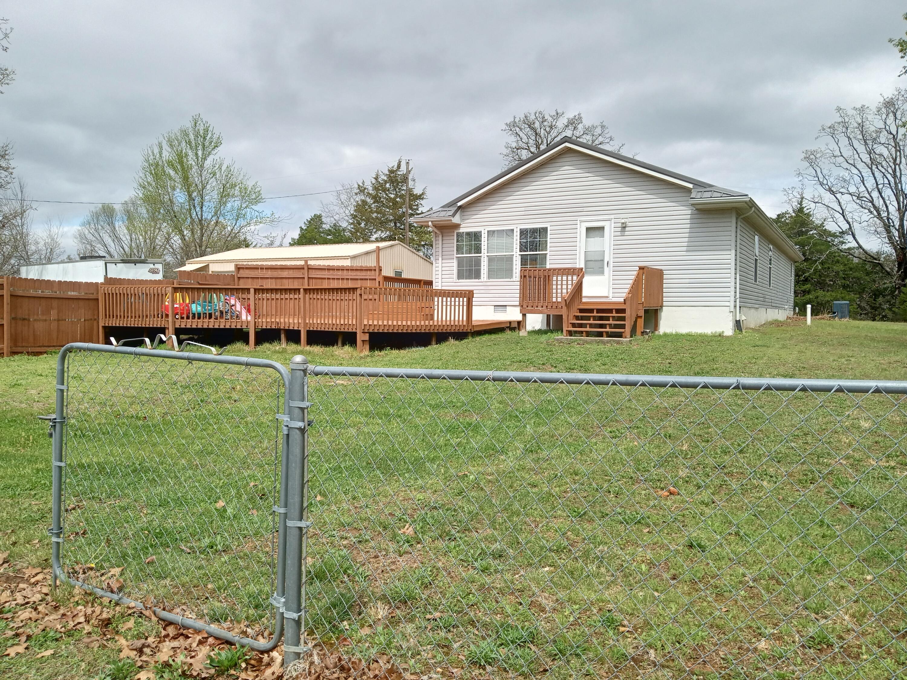 1240 State Road N Property Photo 3