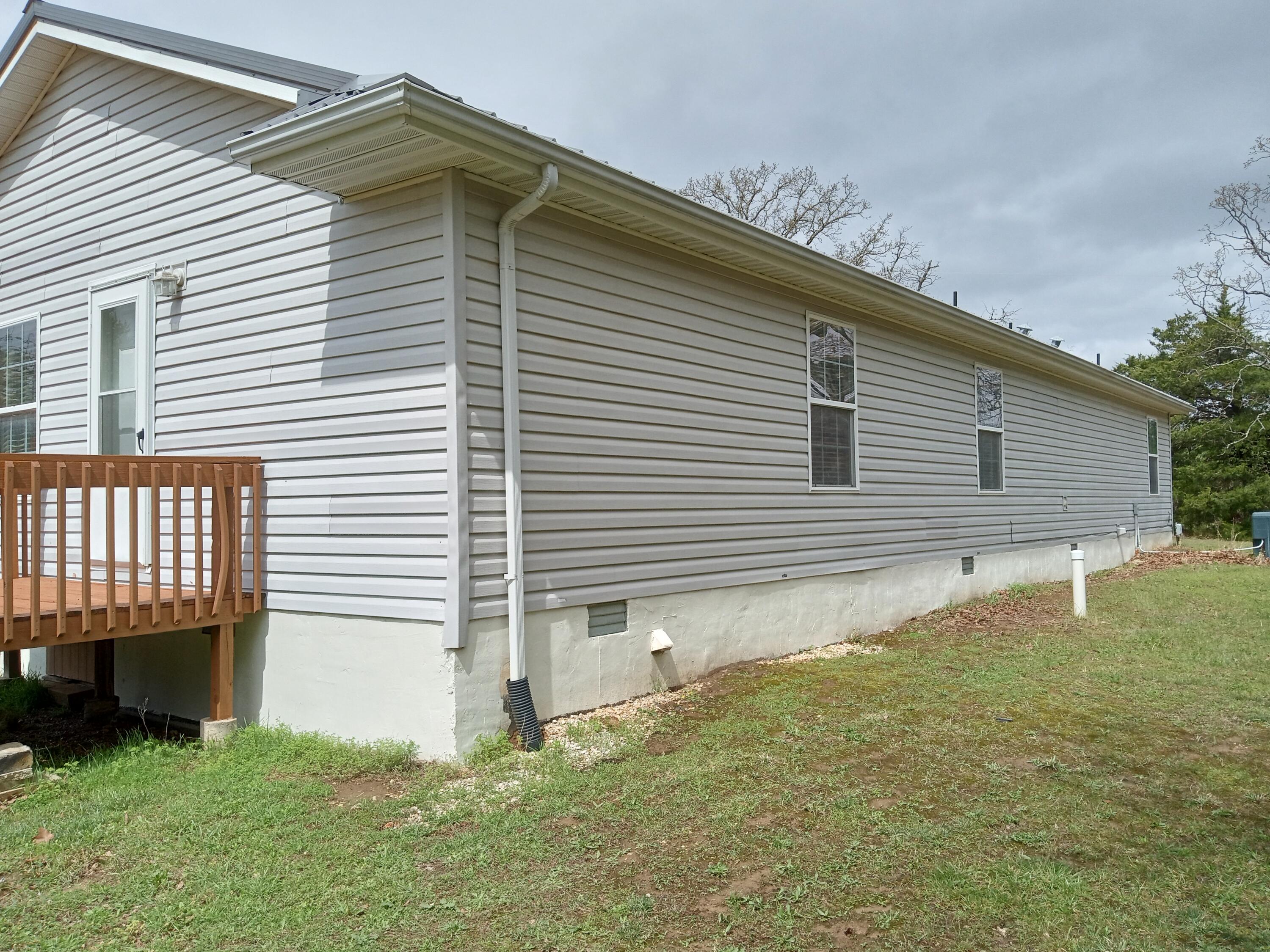 1240 State Road N Property Photo 10