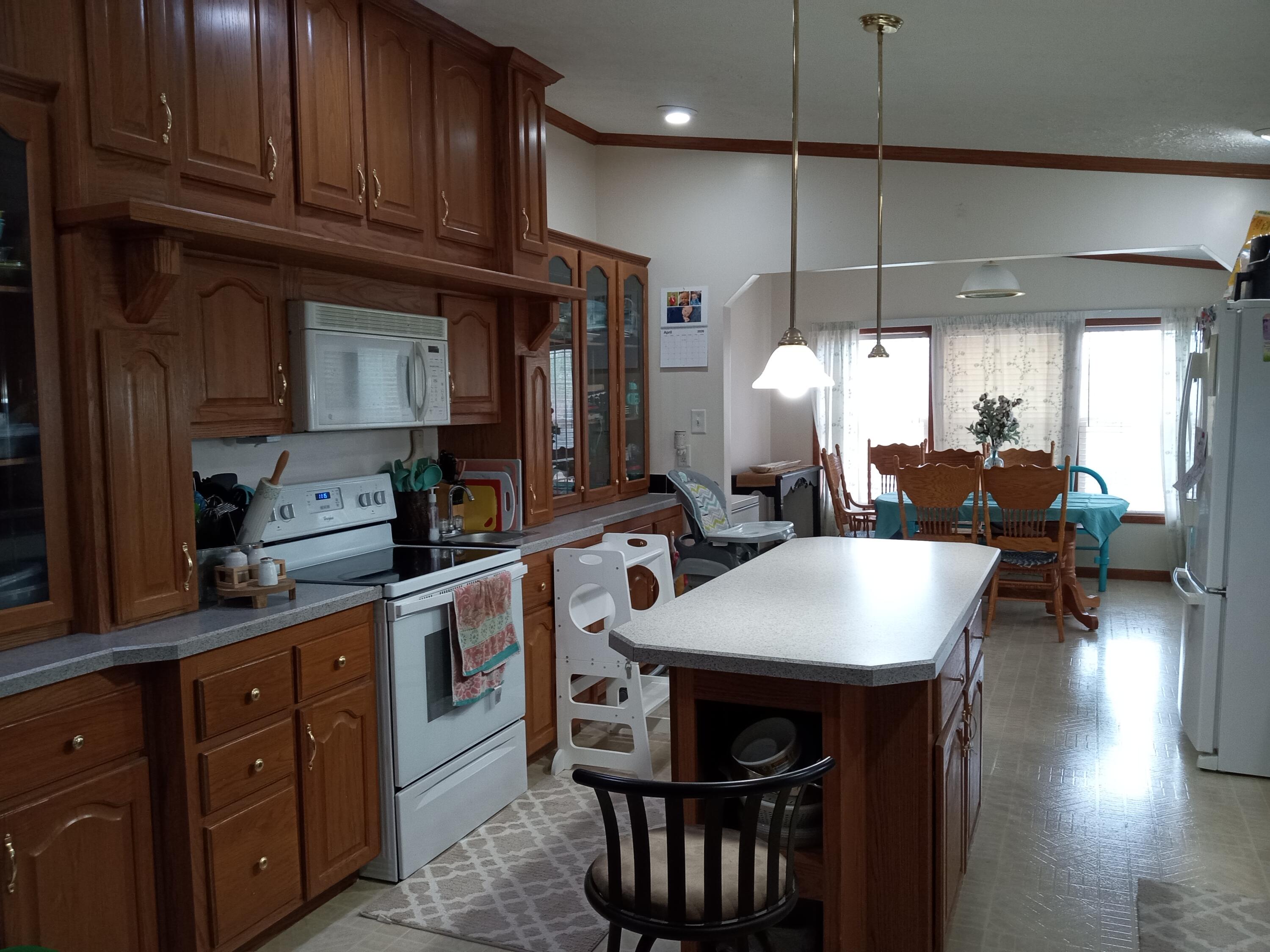 1240 State Road N Property Photo 15