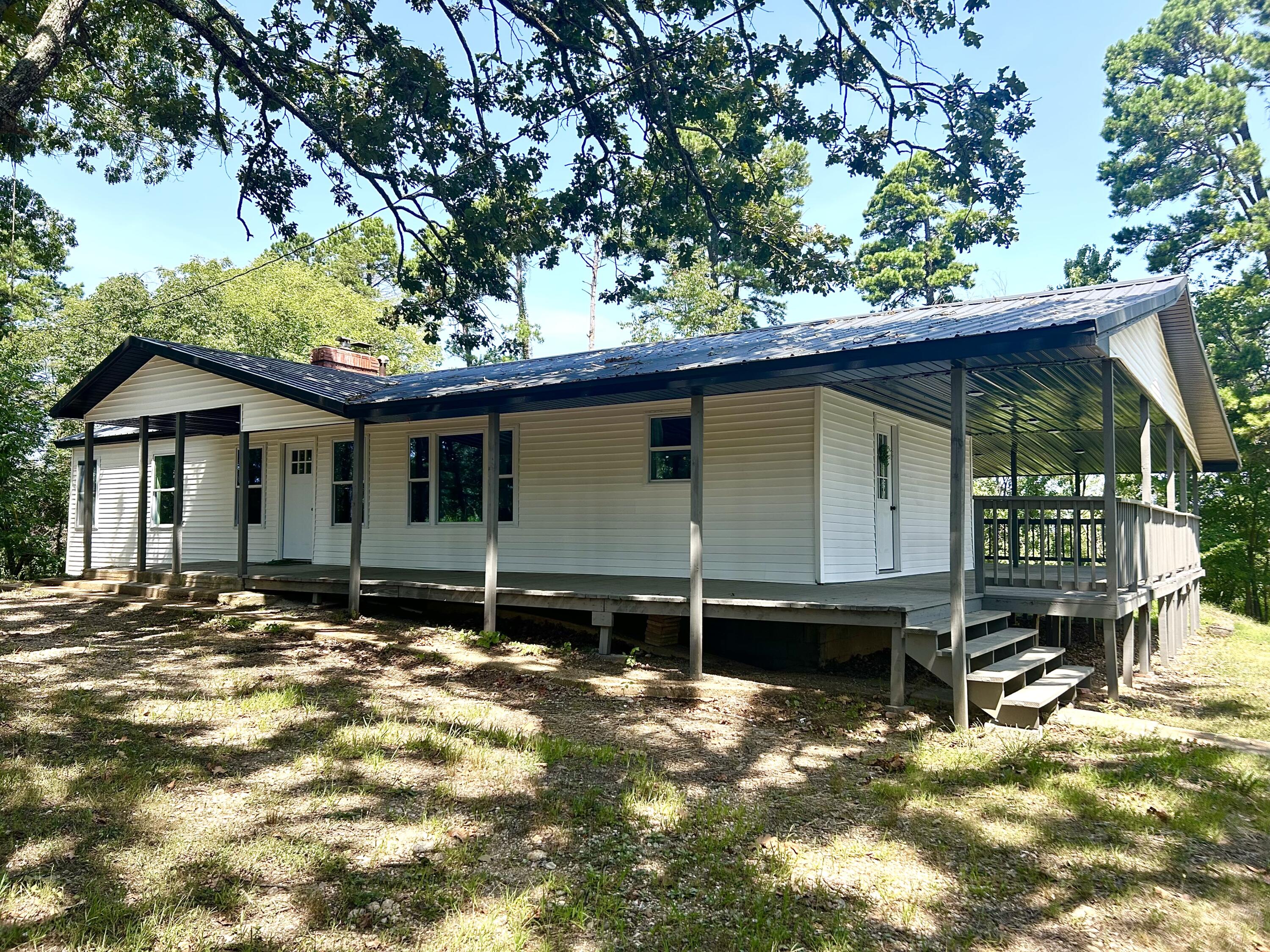 14817 Malberg Road Property Photo 1