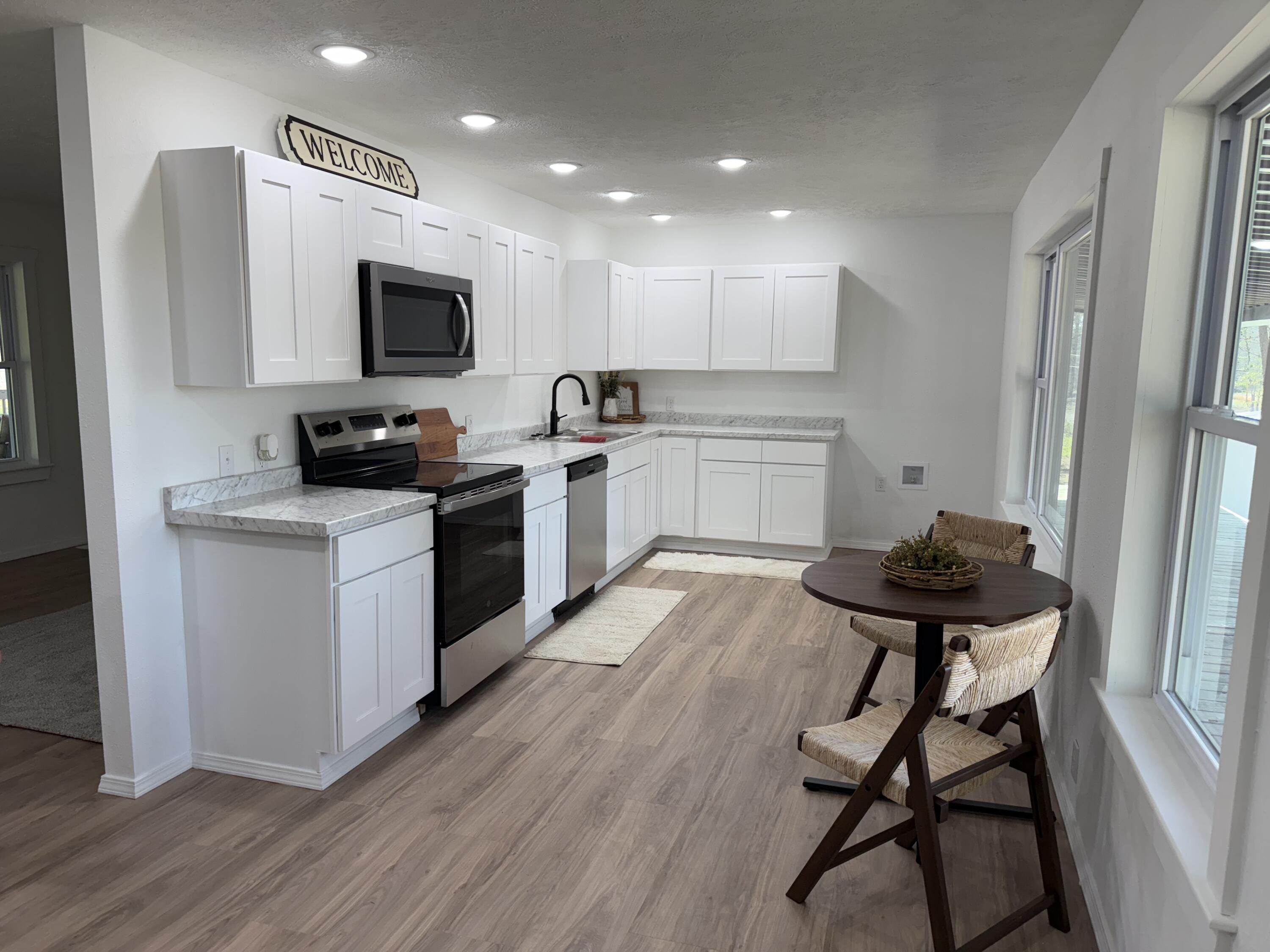 14817 Malberg Road Property Photo 16