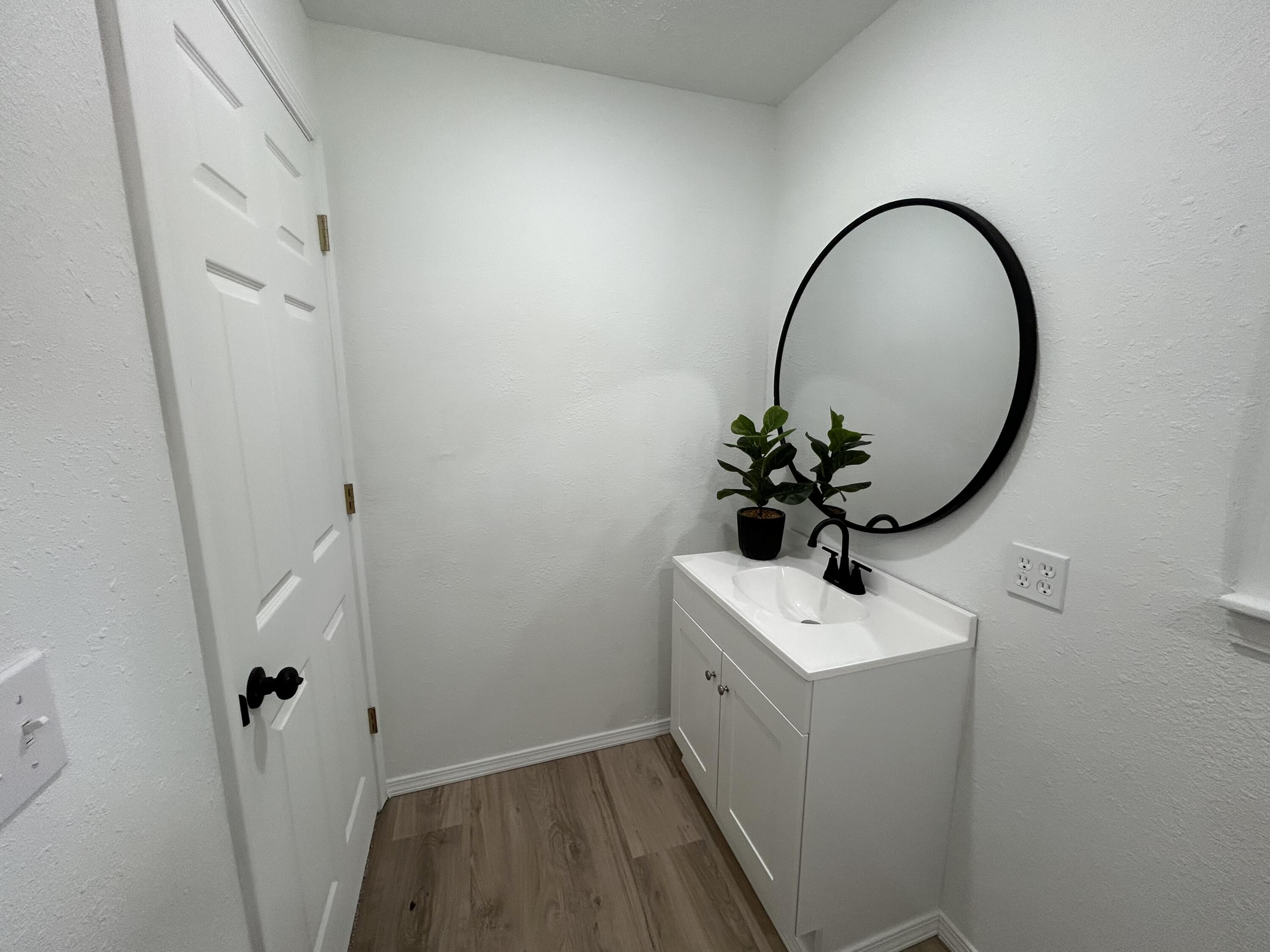 14817 Malberg Road Property Photo 26