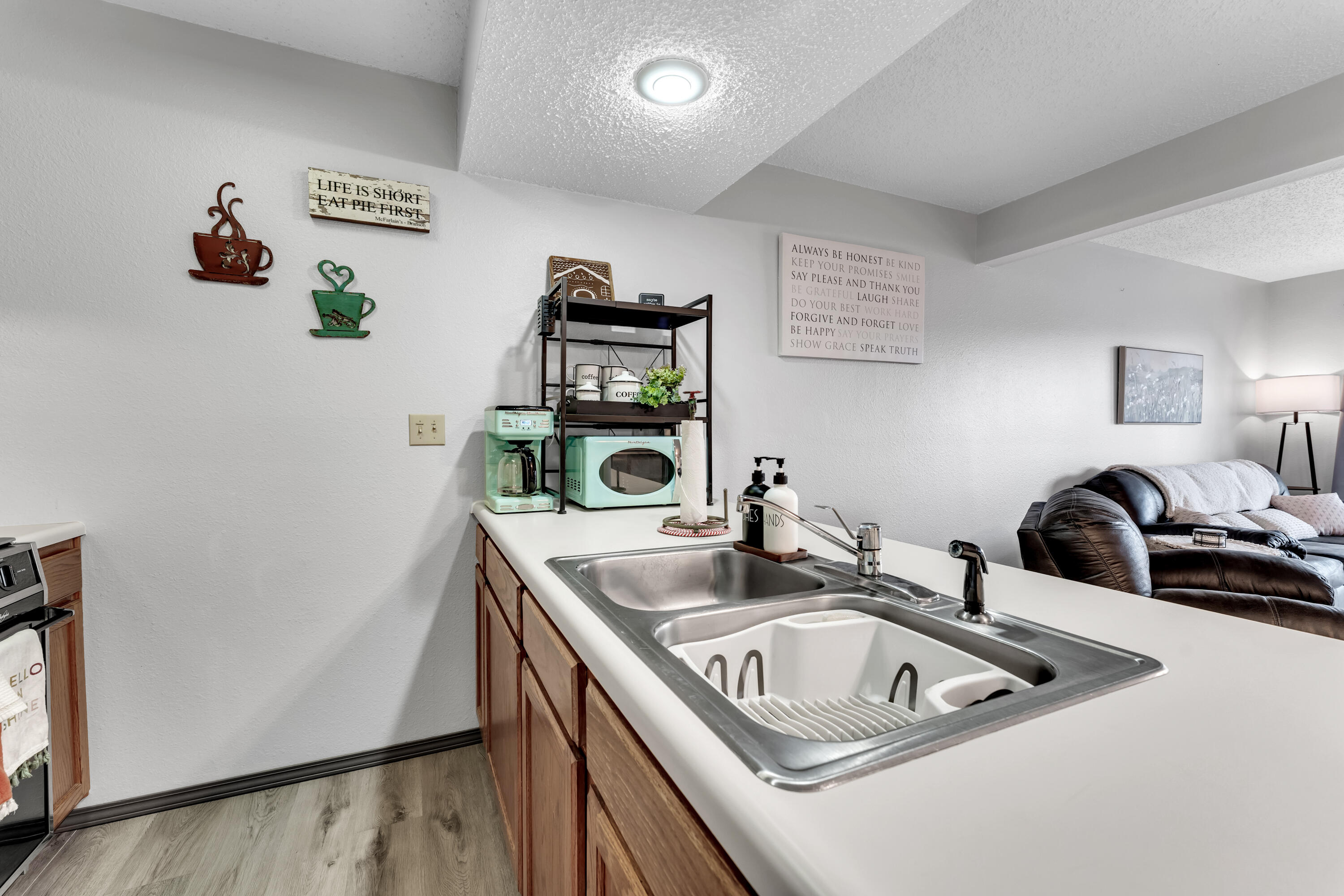 26 Sinatra Court 8 Property Photo 13