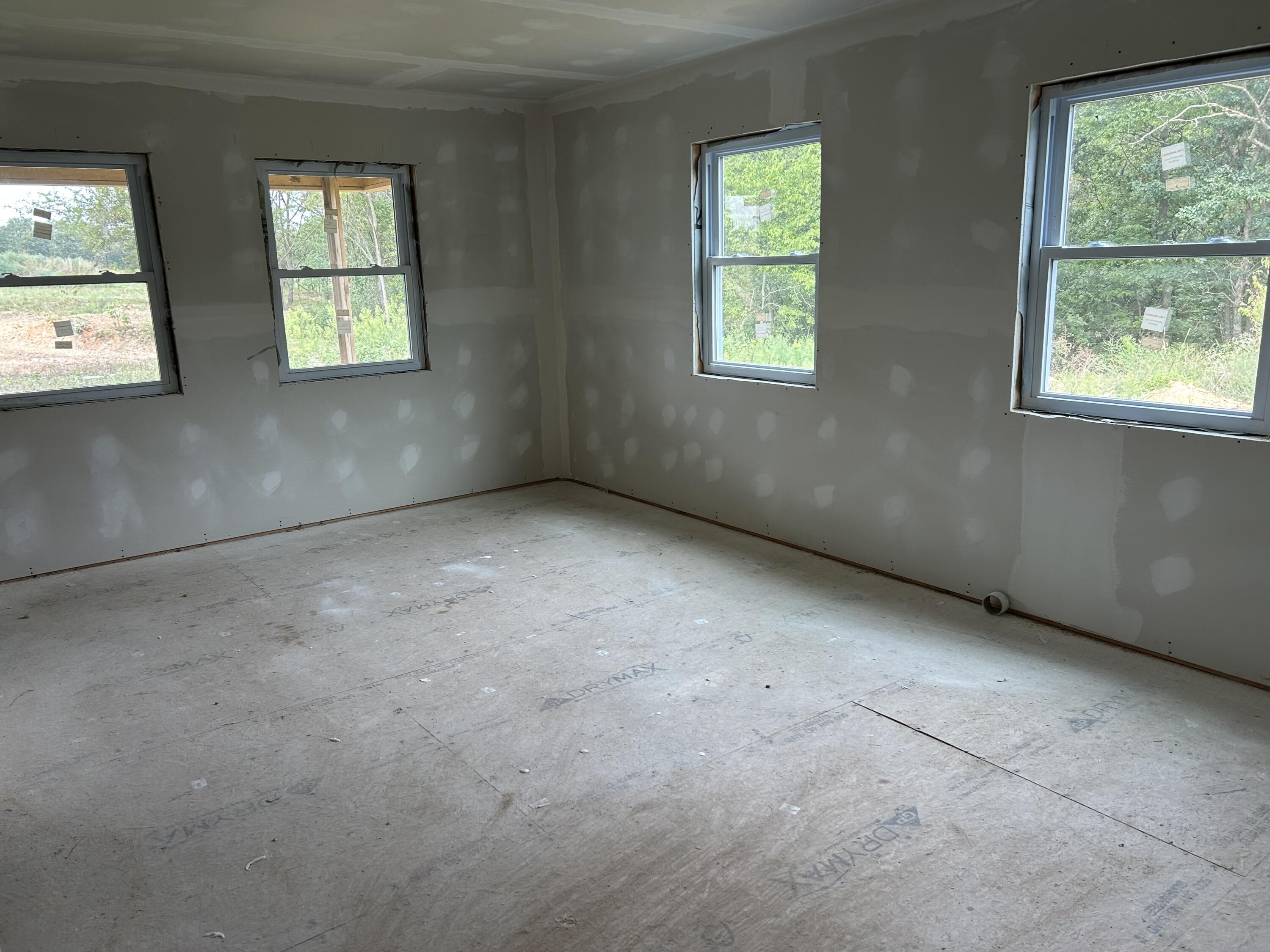 6729 State Highway 76 Property Photo 9
