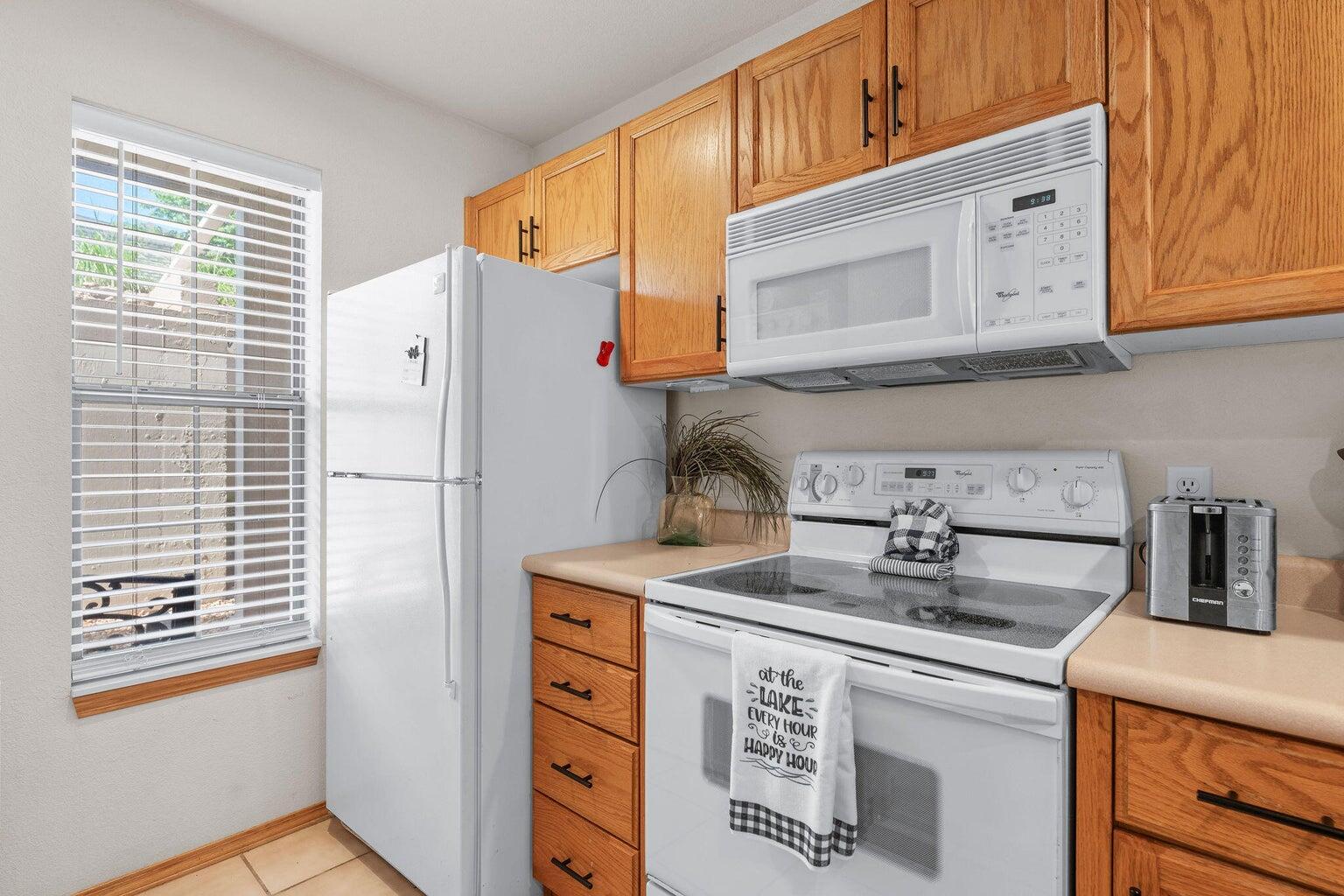 135 Upper Emerald Bay Circle 6 Property Photo 6