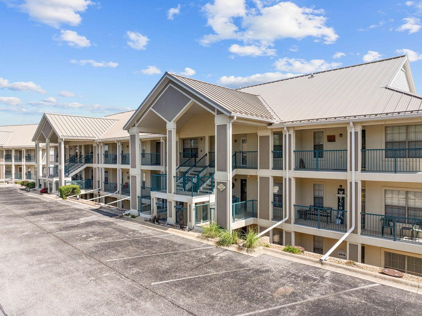 135 Upper Emerald Bay Circle 6 Property Photo 29