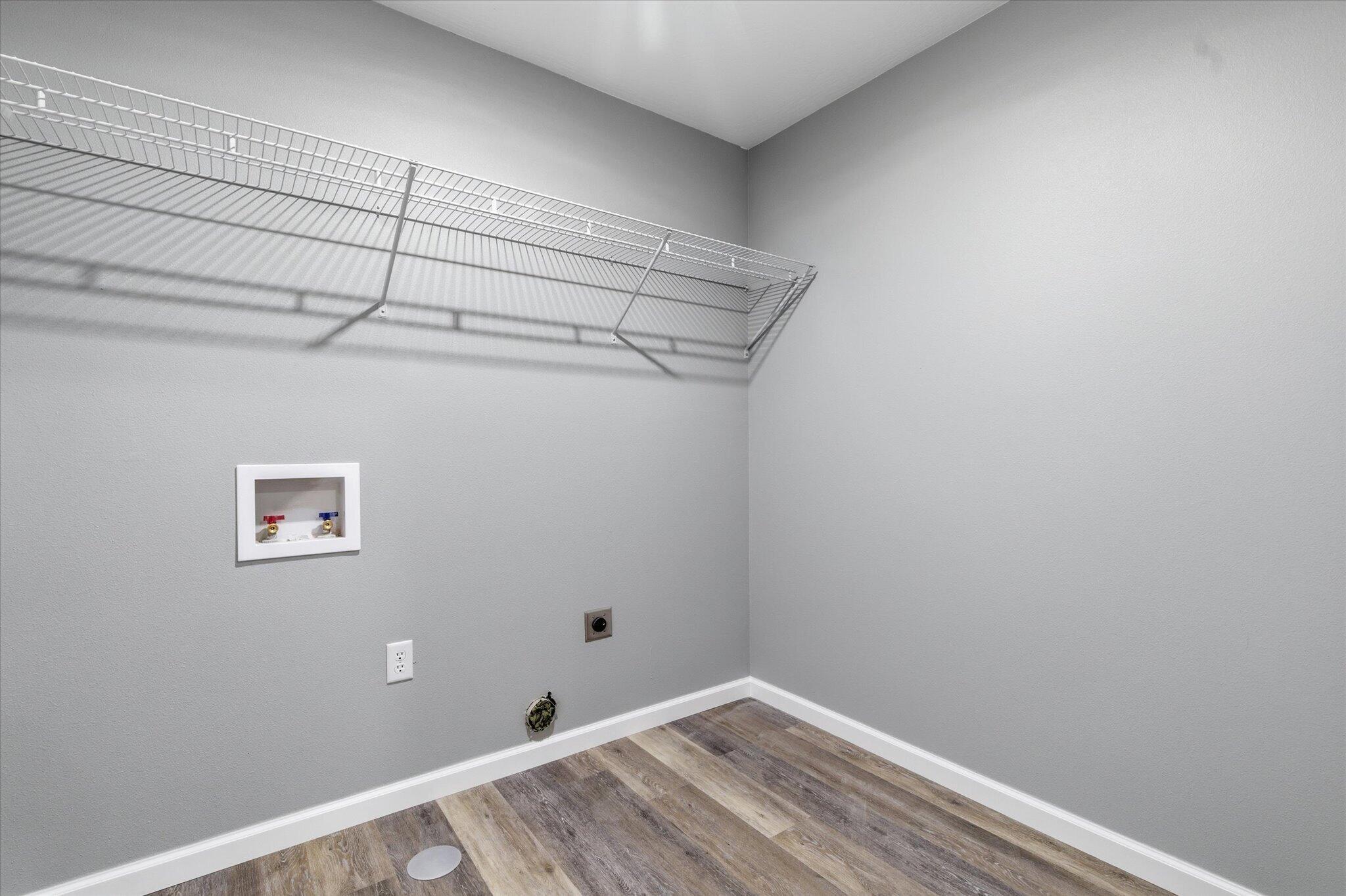 2601 Country Drive Property Photo 19