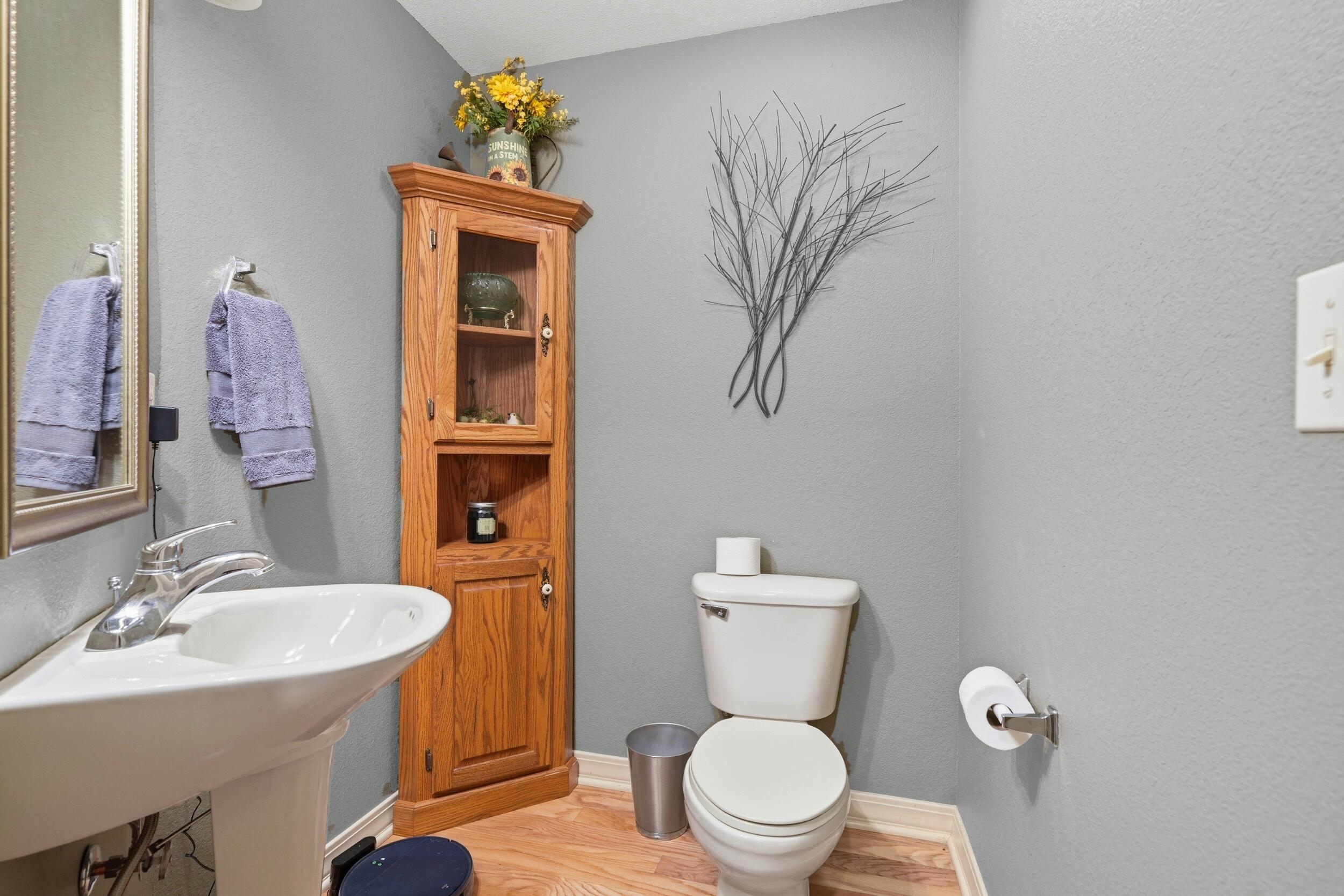 101 Residence Lane Property Photo 23