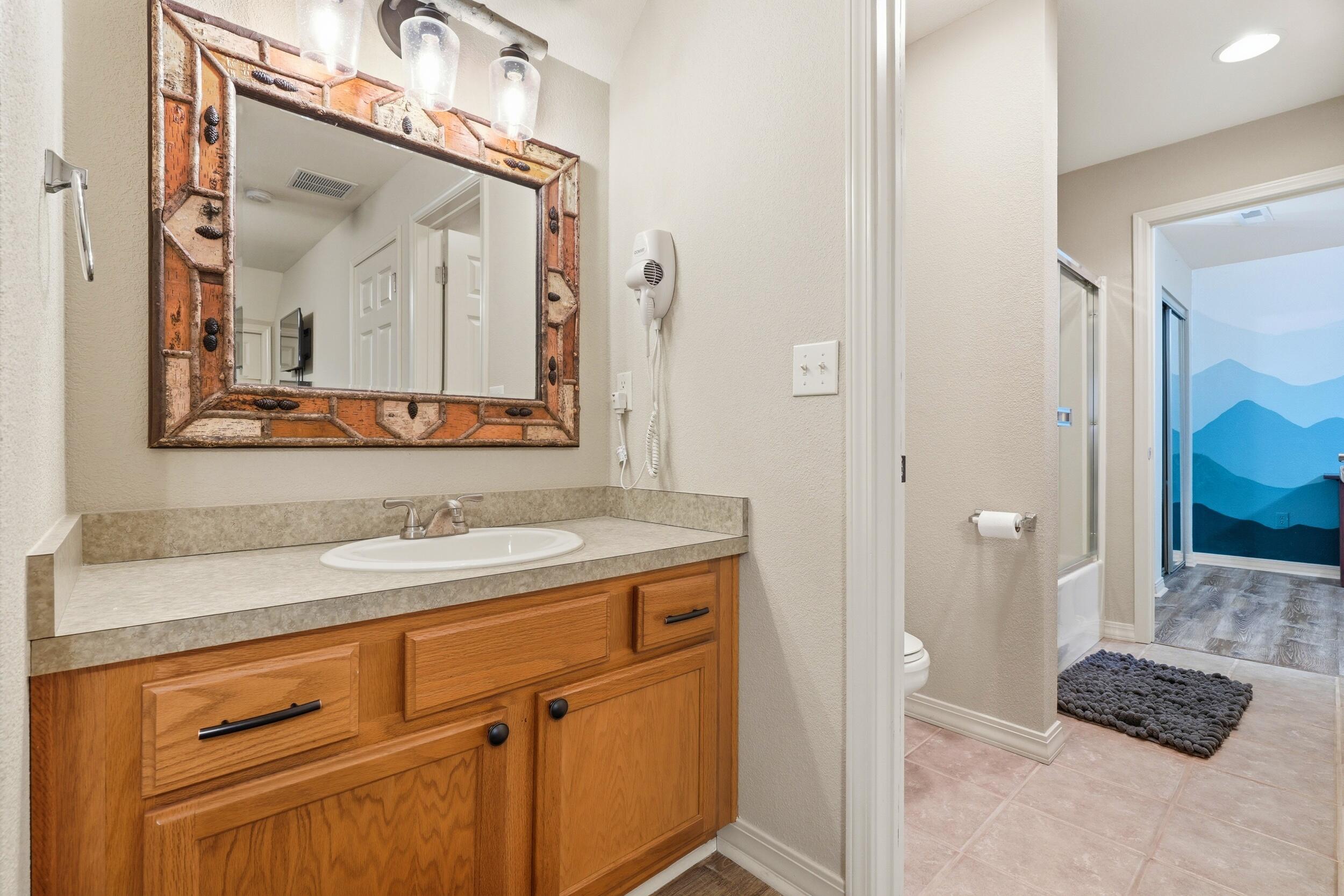 101 Residence Lane Property Photo 28