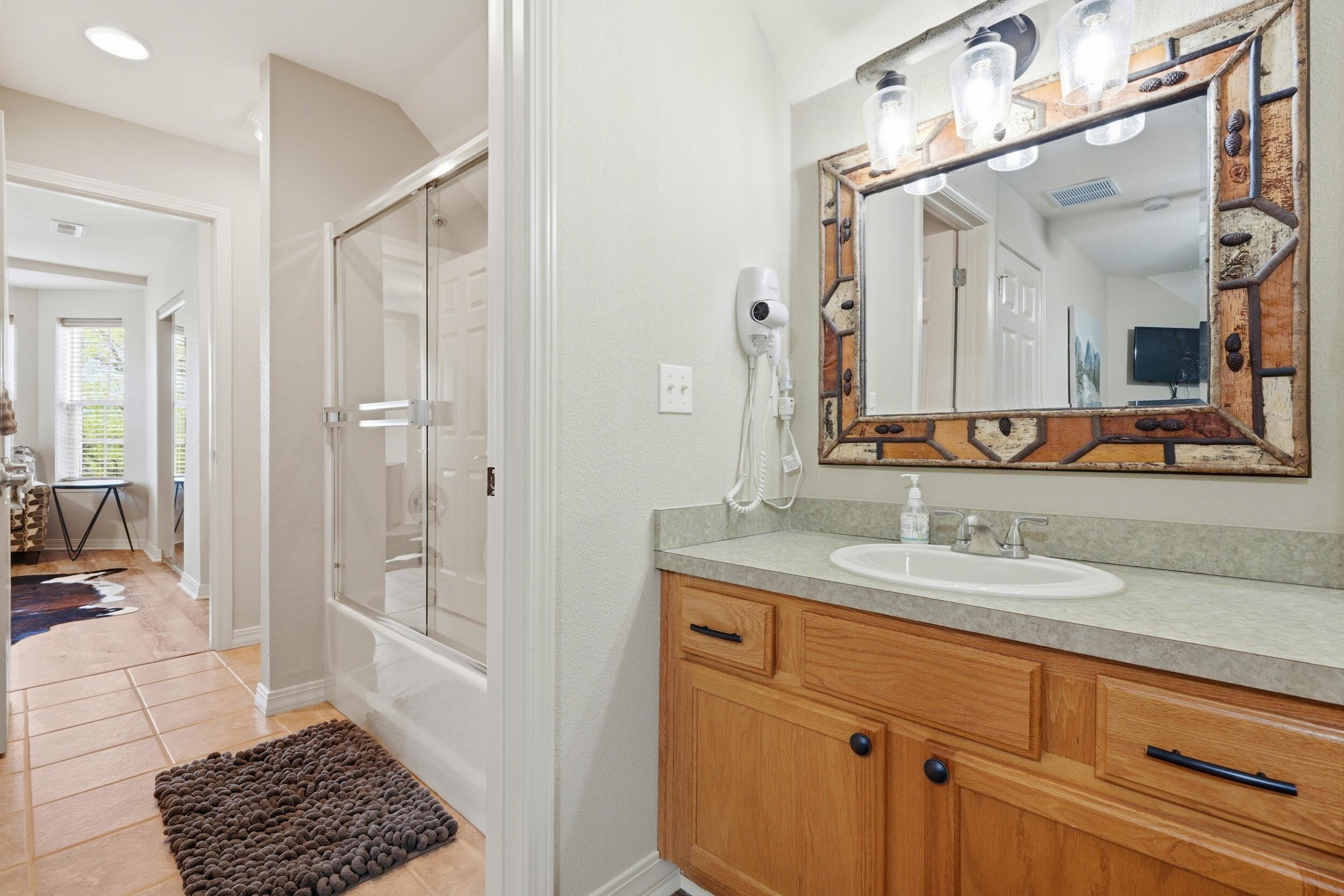 101 Residence Lane Property Photo 29