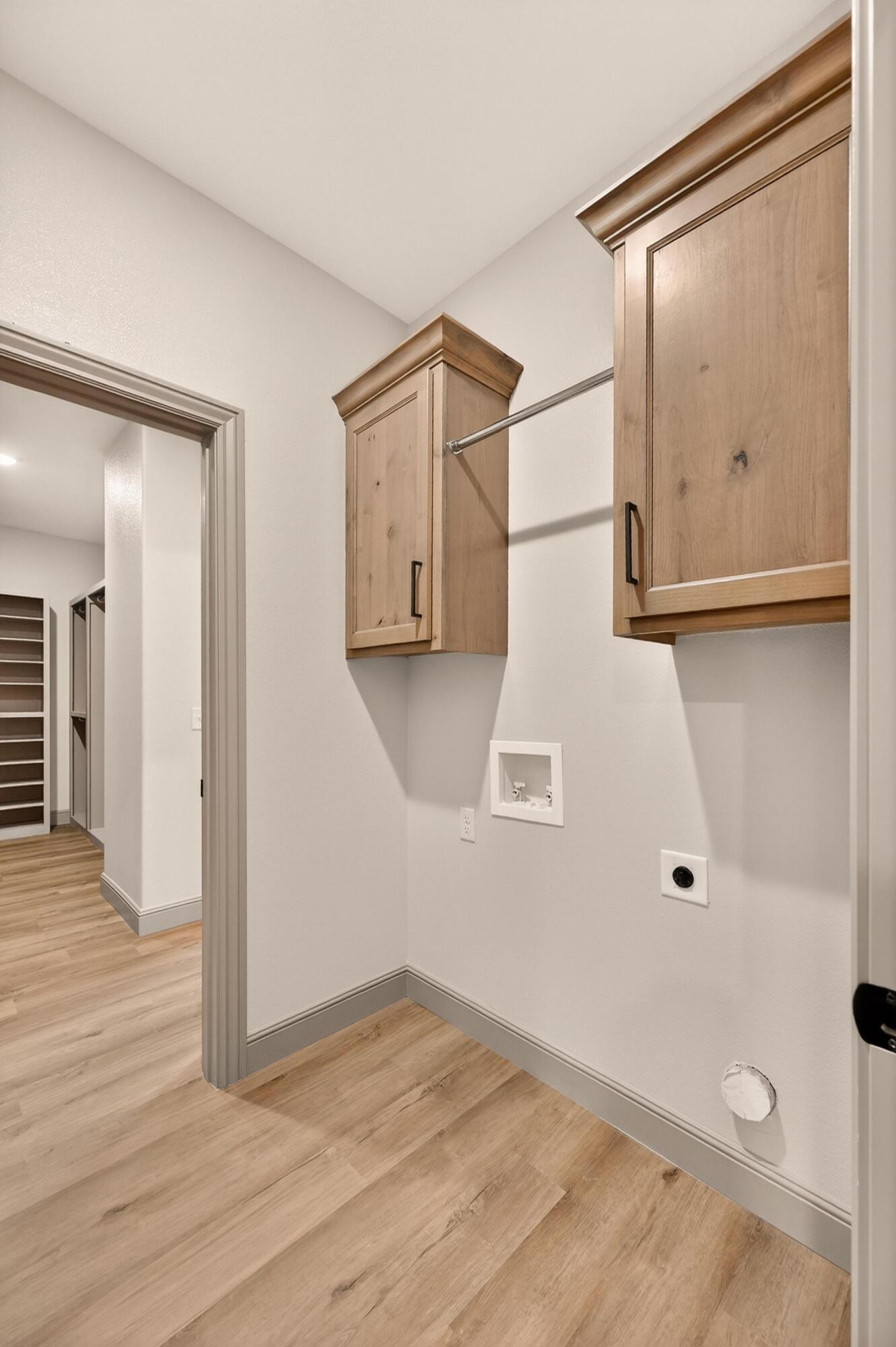 108 Whispering Oaks Drive Property Photo 36