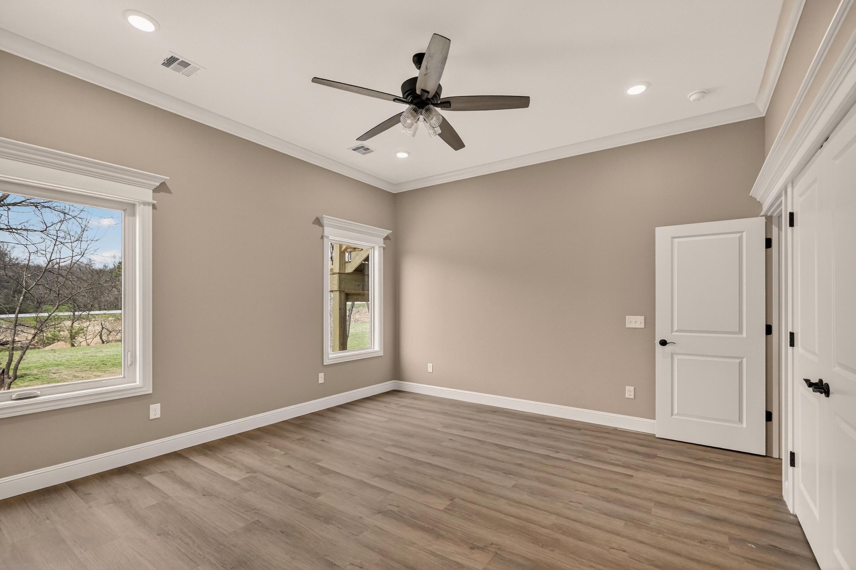 108 Whispering Oaks Drive Property Photo 46
