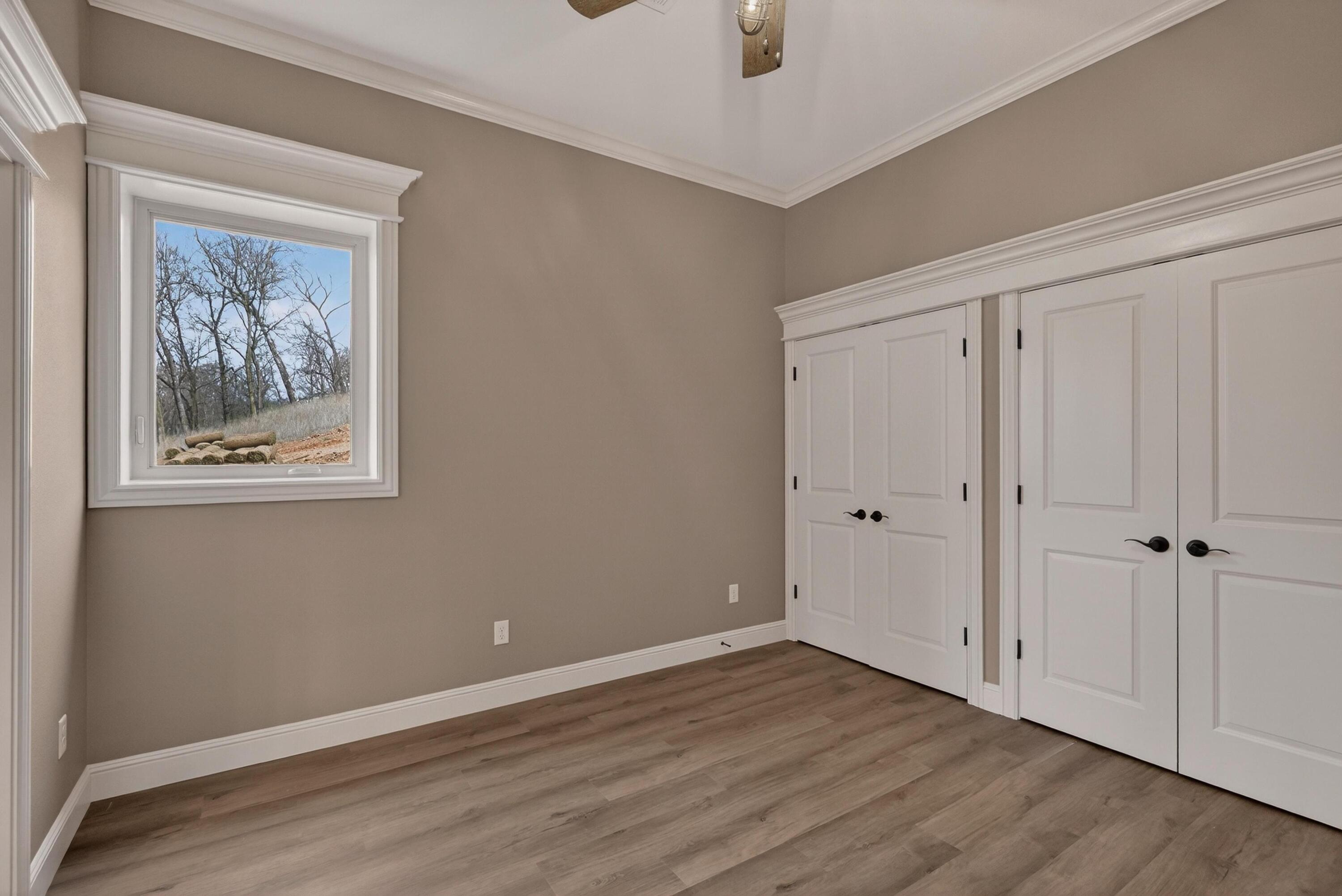 108 Whispering Oaks Drive Property Photo 65