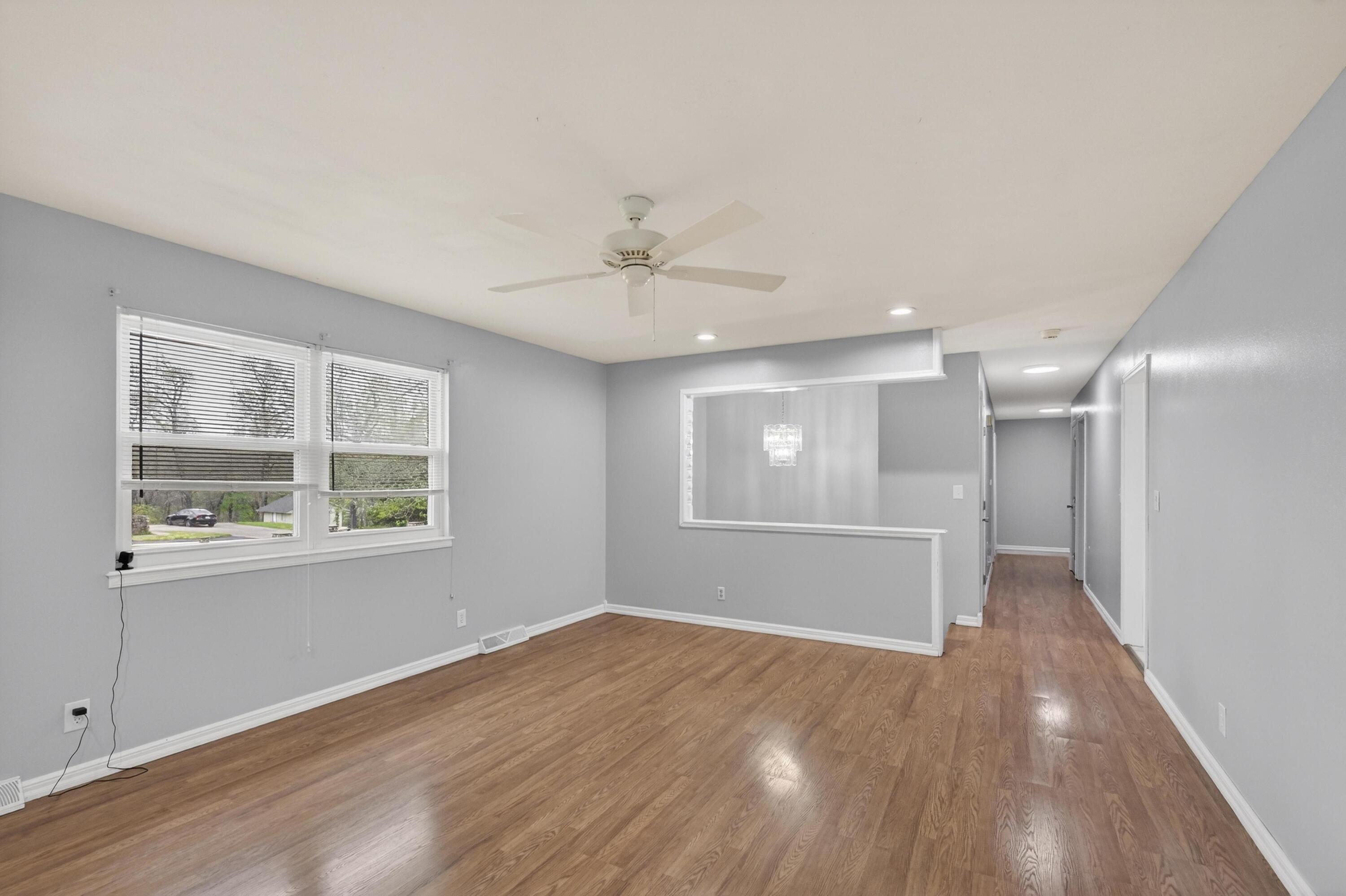 2905 Southern Hills Drive Property Photo 8