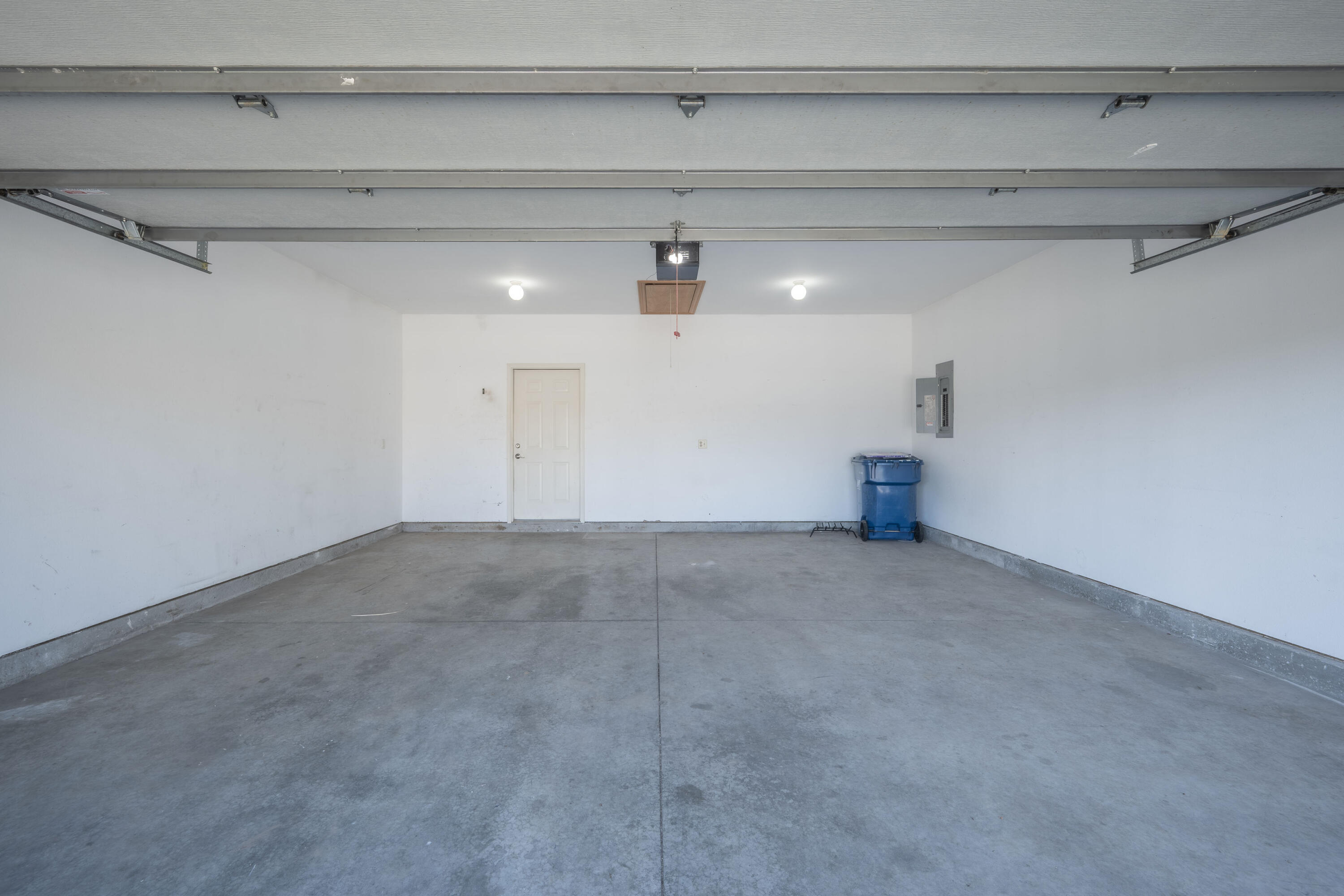4320 Wisteria Way Property Photo 8