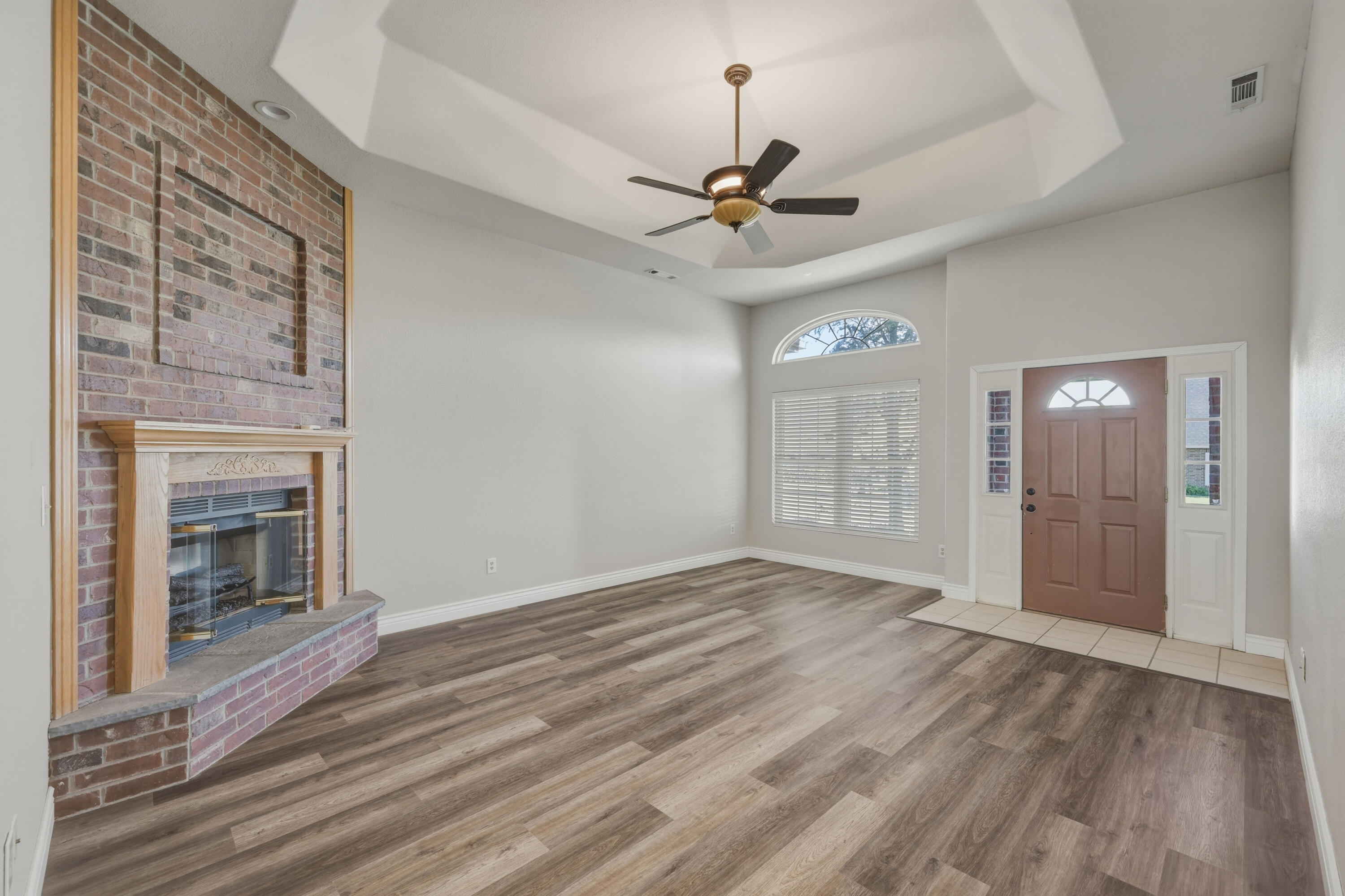 4320 Wisteria Way Property Photo 9