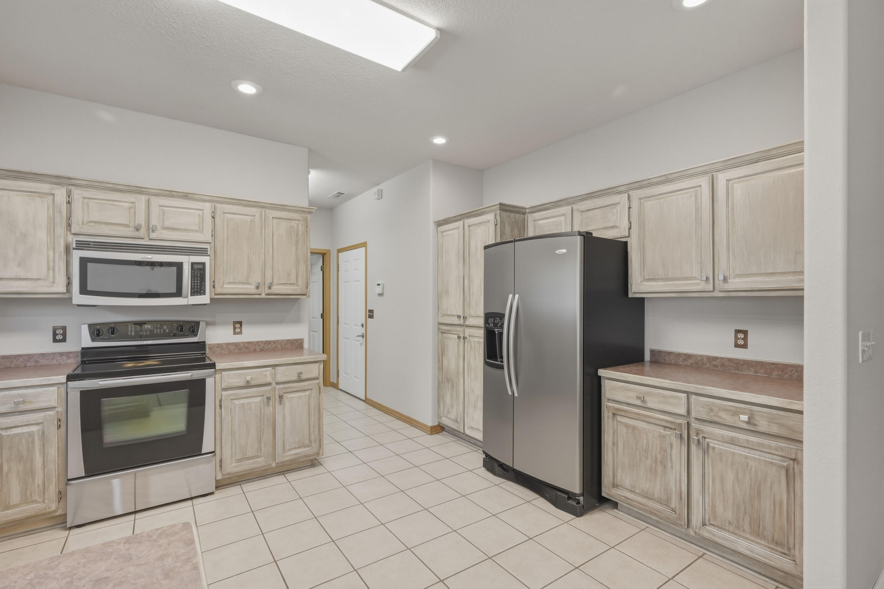 4320 Wisteria Way Property Photo 14