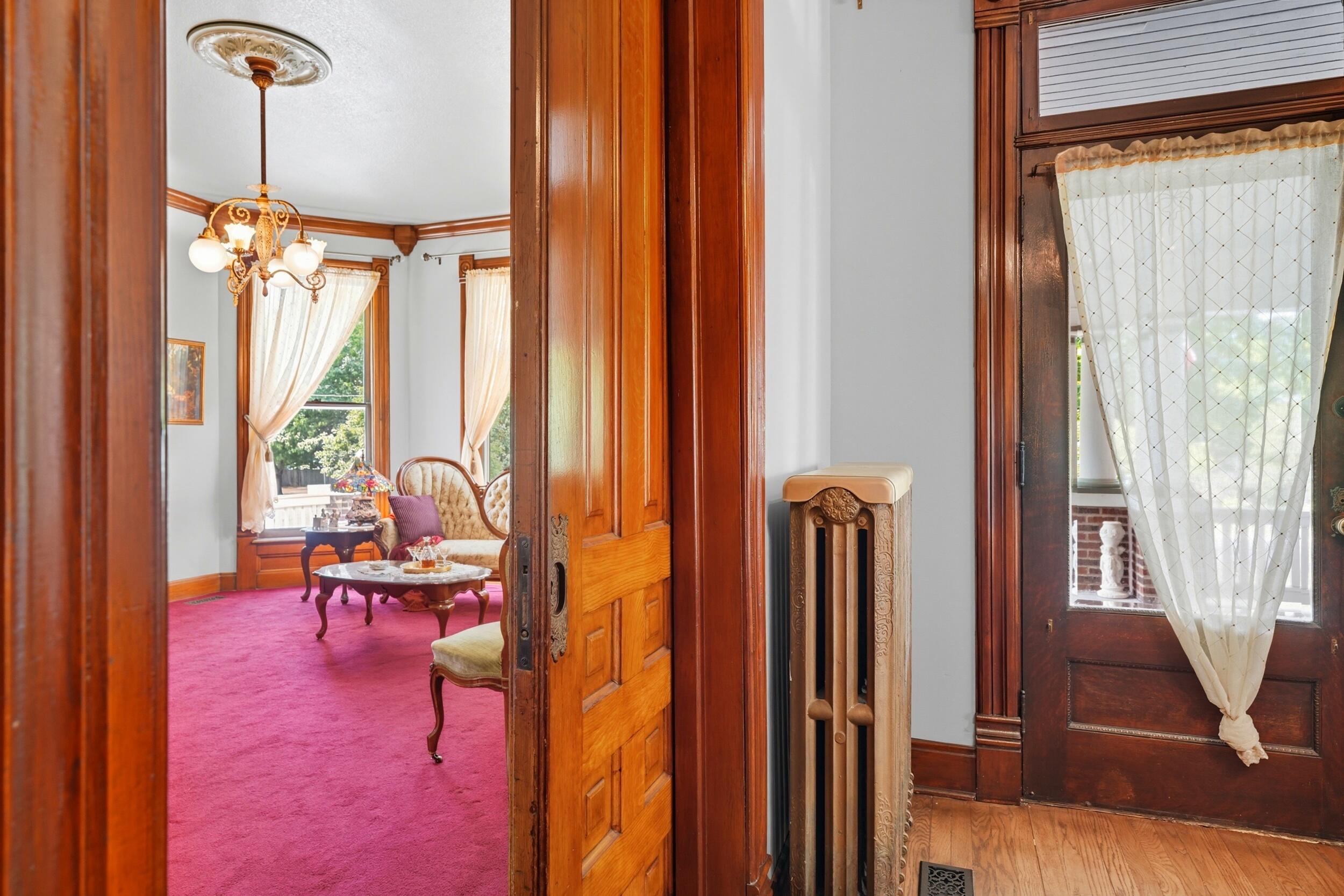 1324 North Washington Avenue Property Photo 6