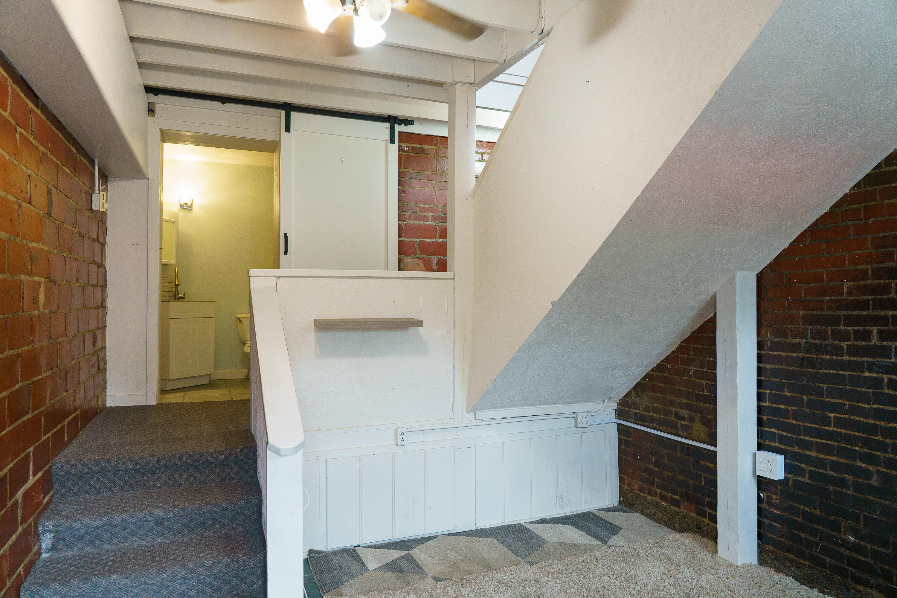 117 West Main Street Property Photo 45