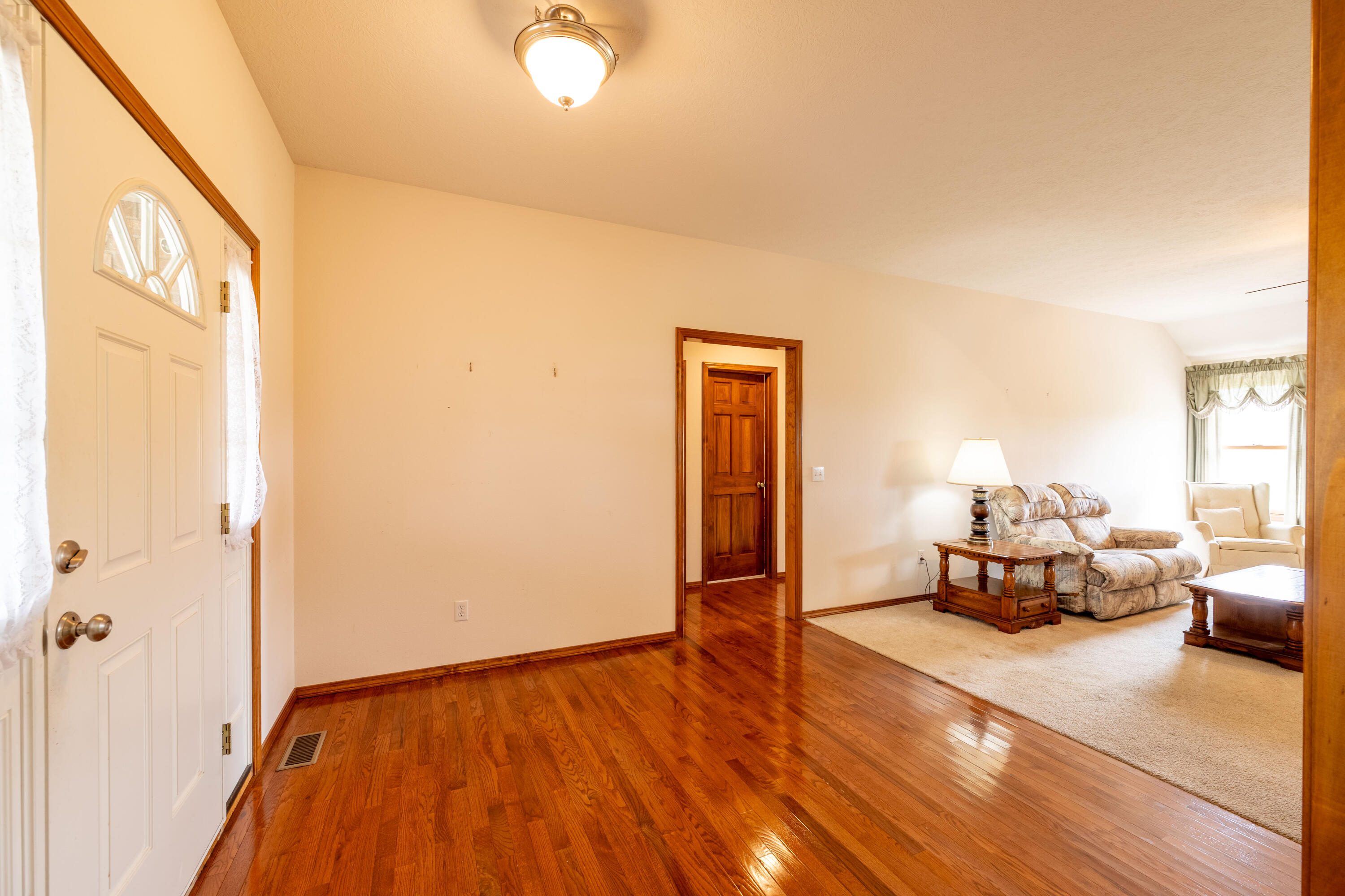 7914 West Farm Road 124 Property Photo 13
