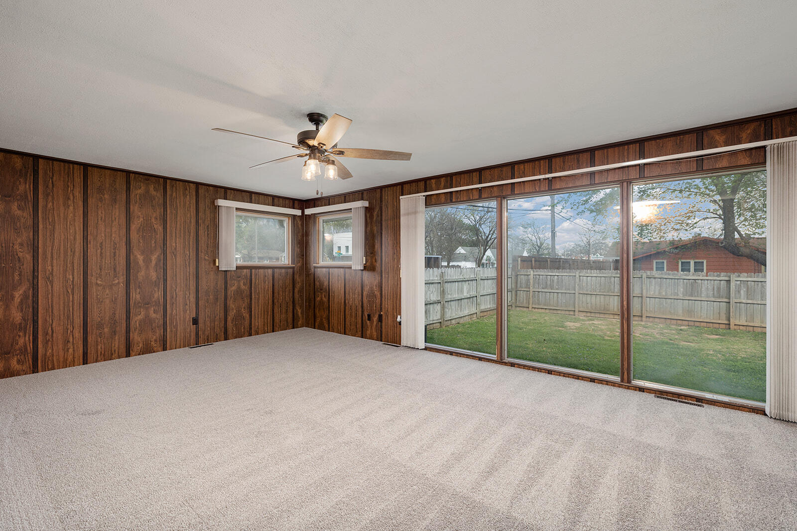 1804 South Prairie Lane Property Photo 13