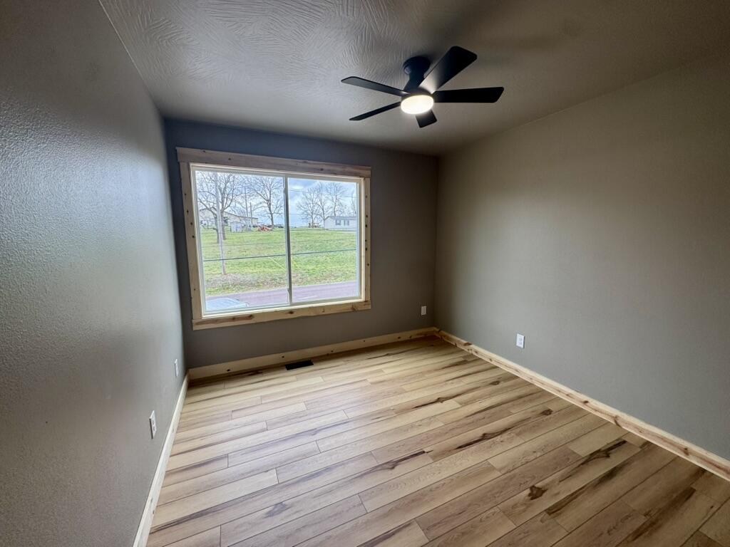 1503 Eisenhower Street B Property Photo 17